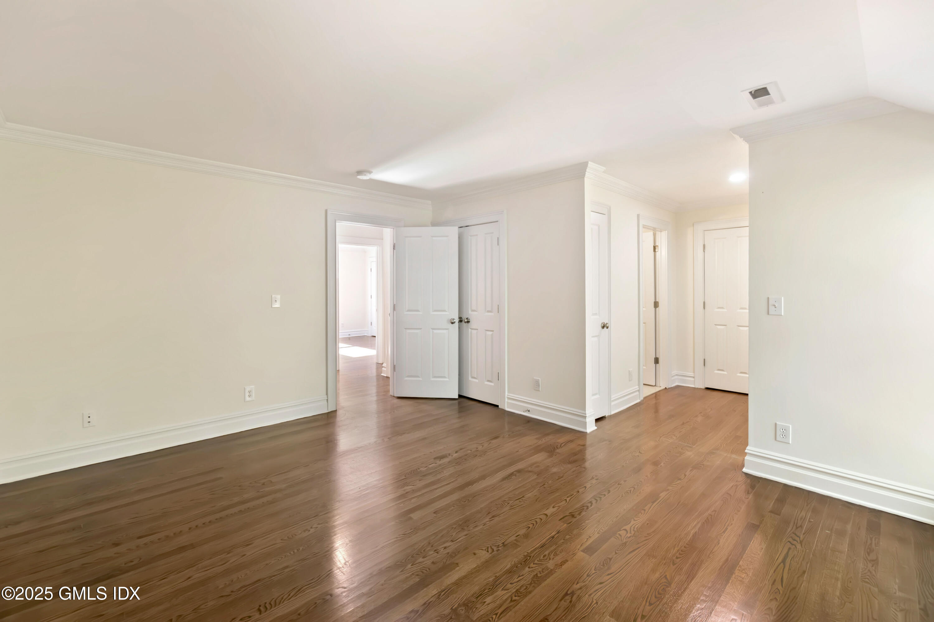 235 Weaver Street, 6C