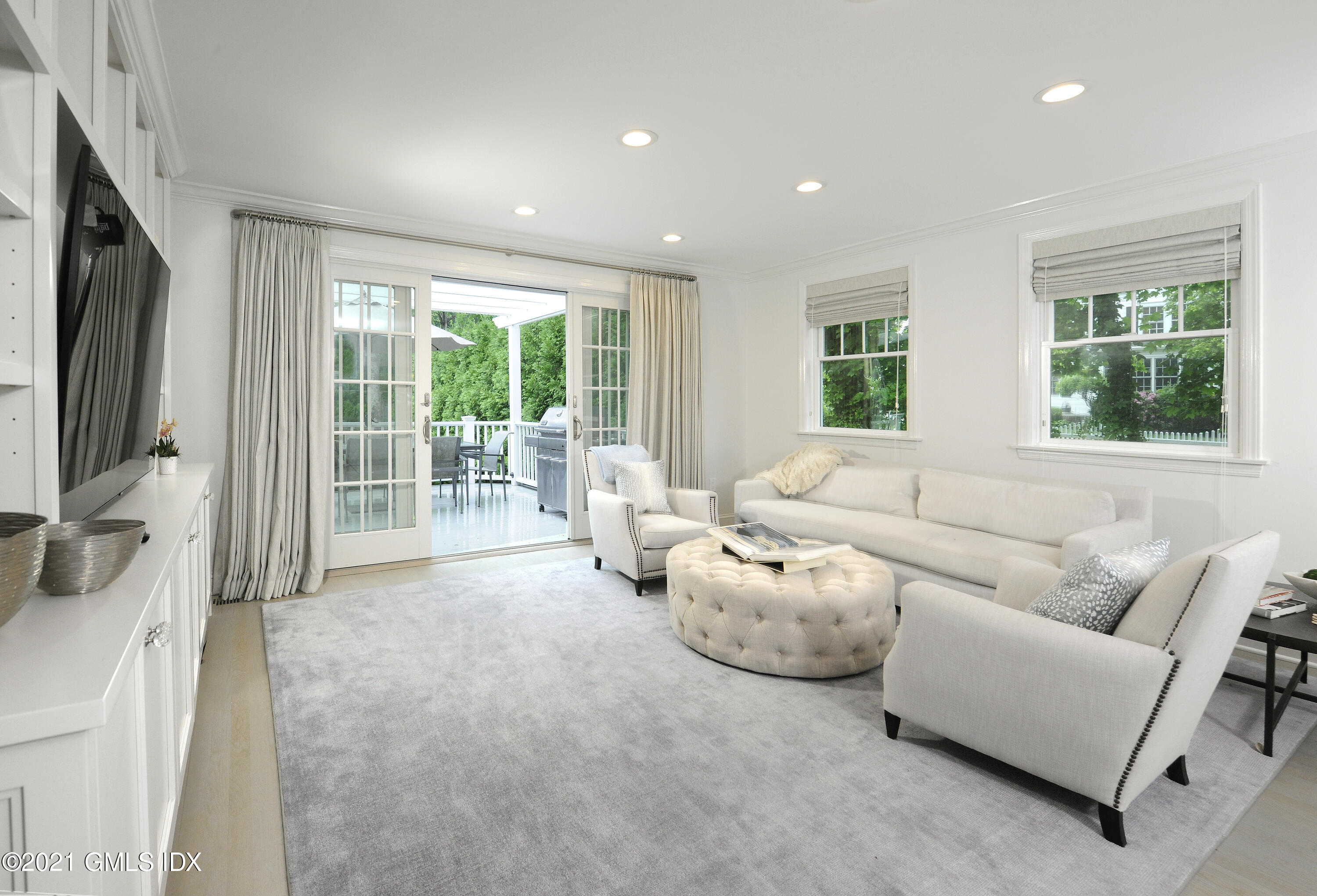 145 SHORE Road, Old Greenwich