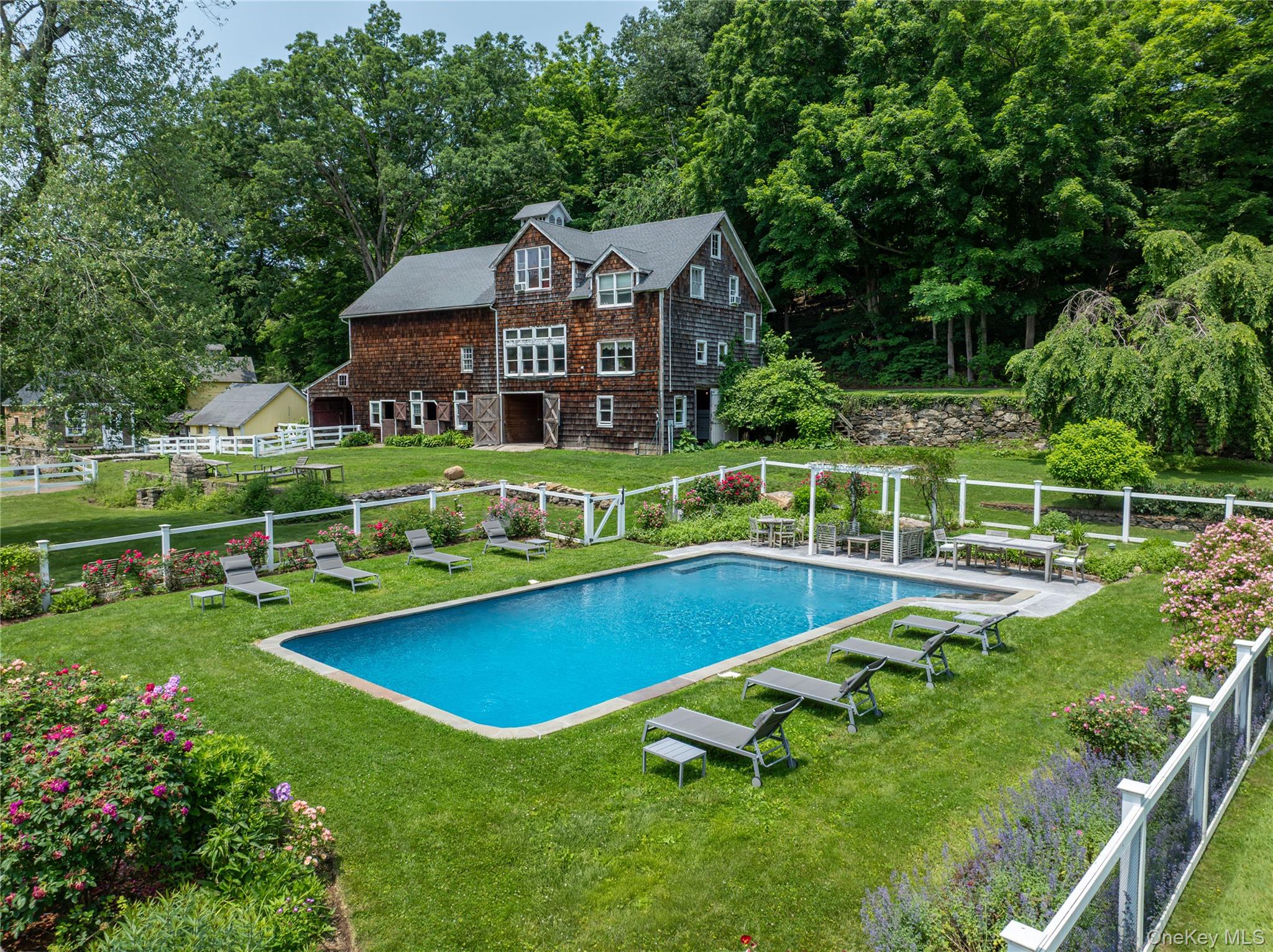 161 Buxton Road