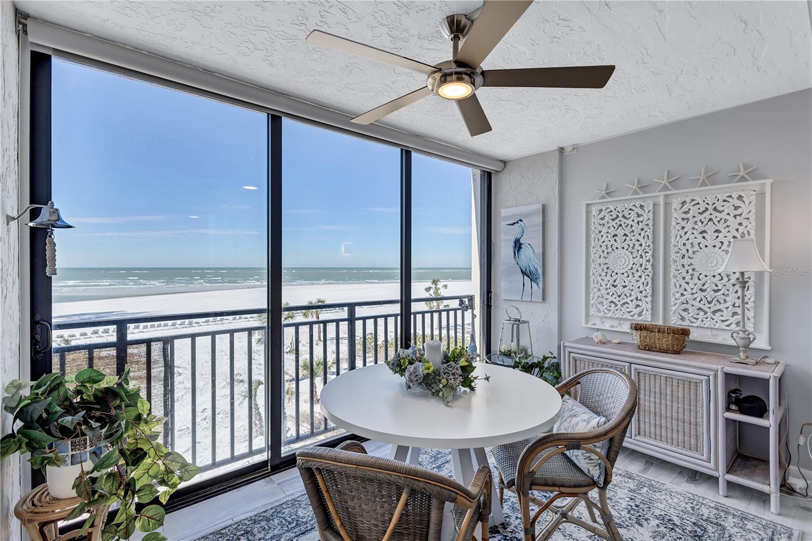 20 WHISPERING SANDS DR #306