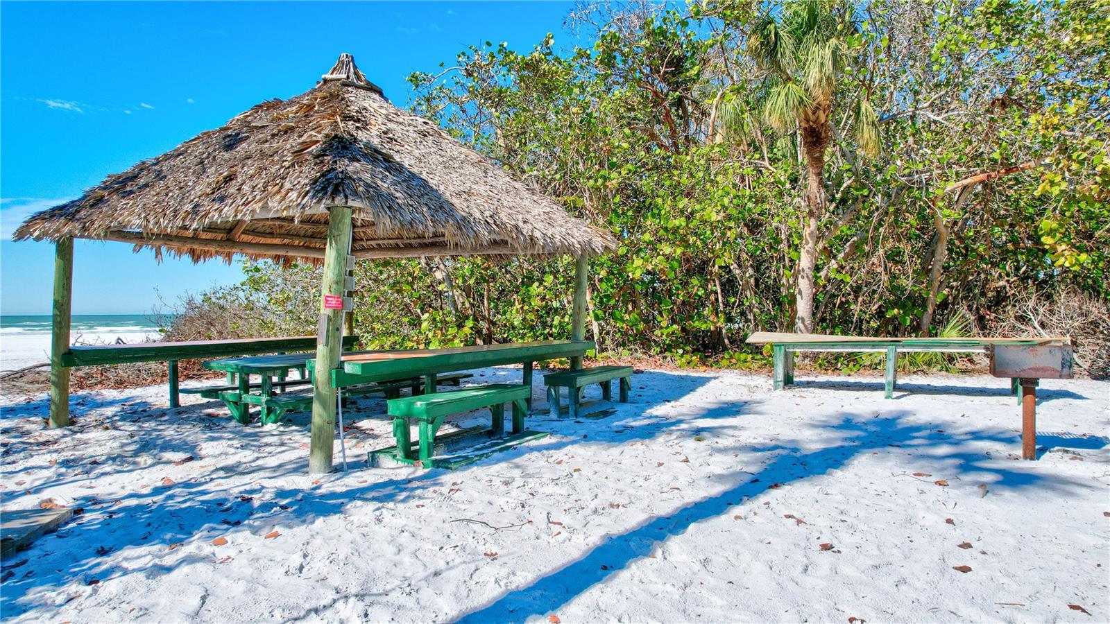 20 WHISPERING SANDS DR #306