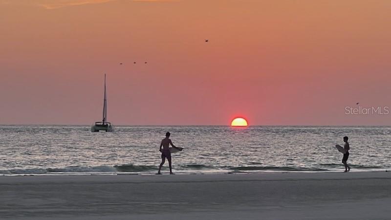 20 WHISPERING SANDS DR #306