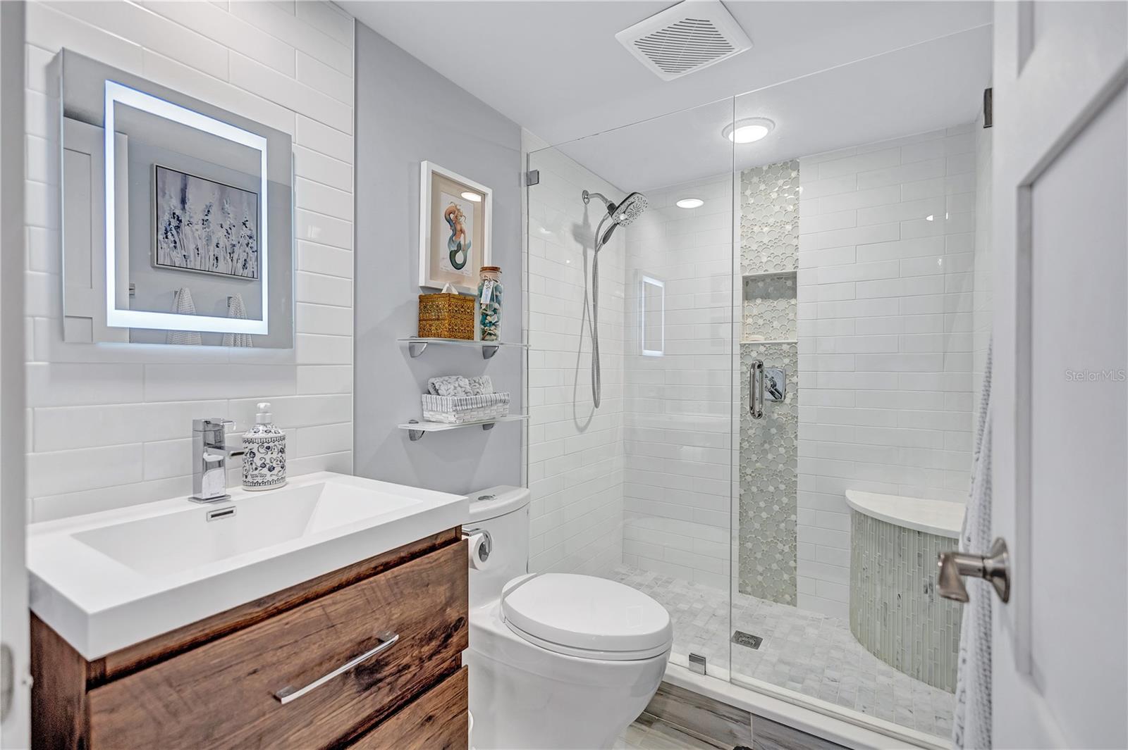 20 WHISPERING SANDS DR #306