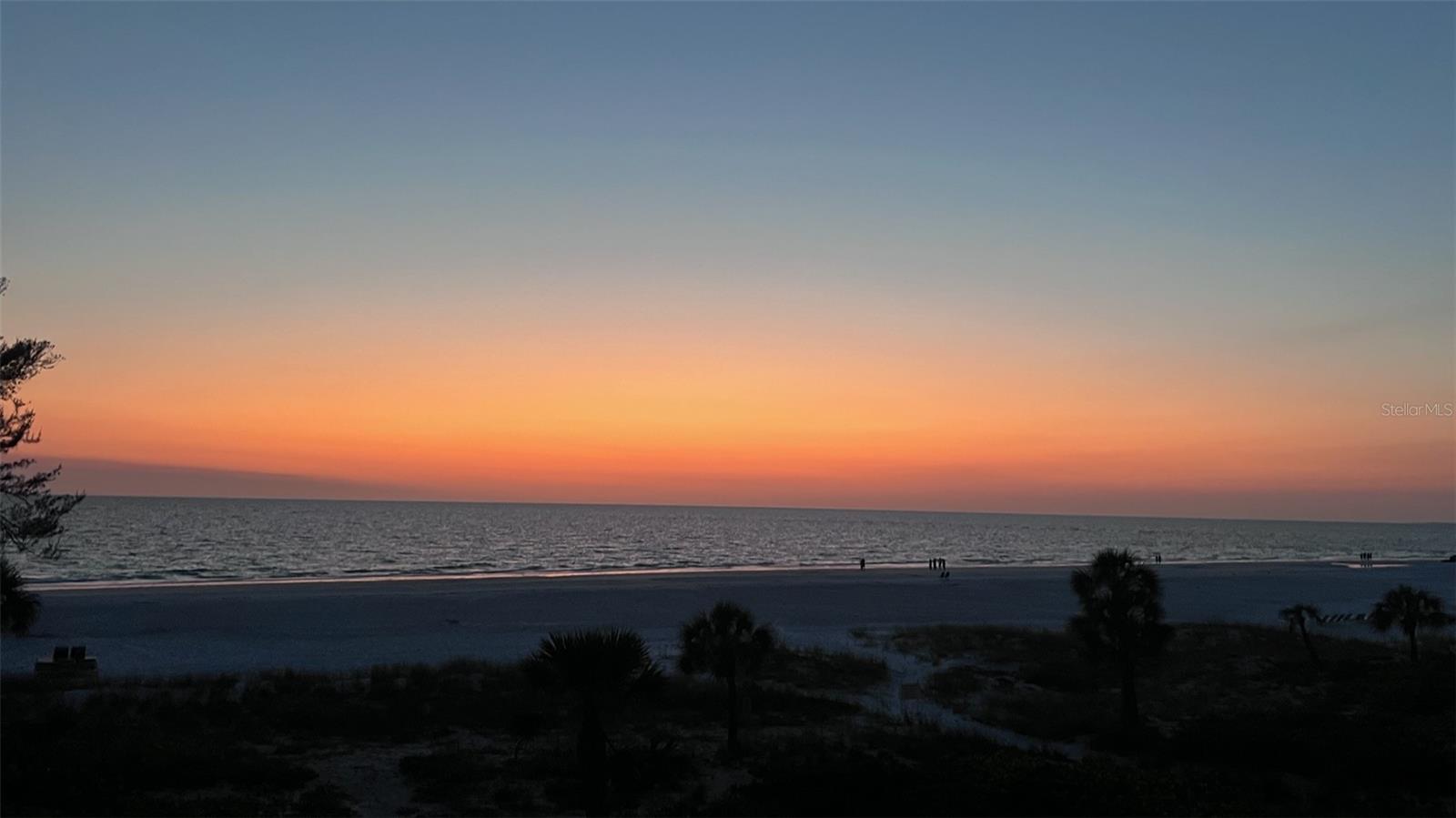 20 WHISPERING SANDS DR #306