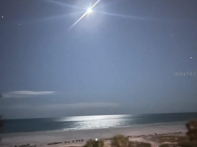 20 WHISPERING SANDS DR #306