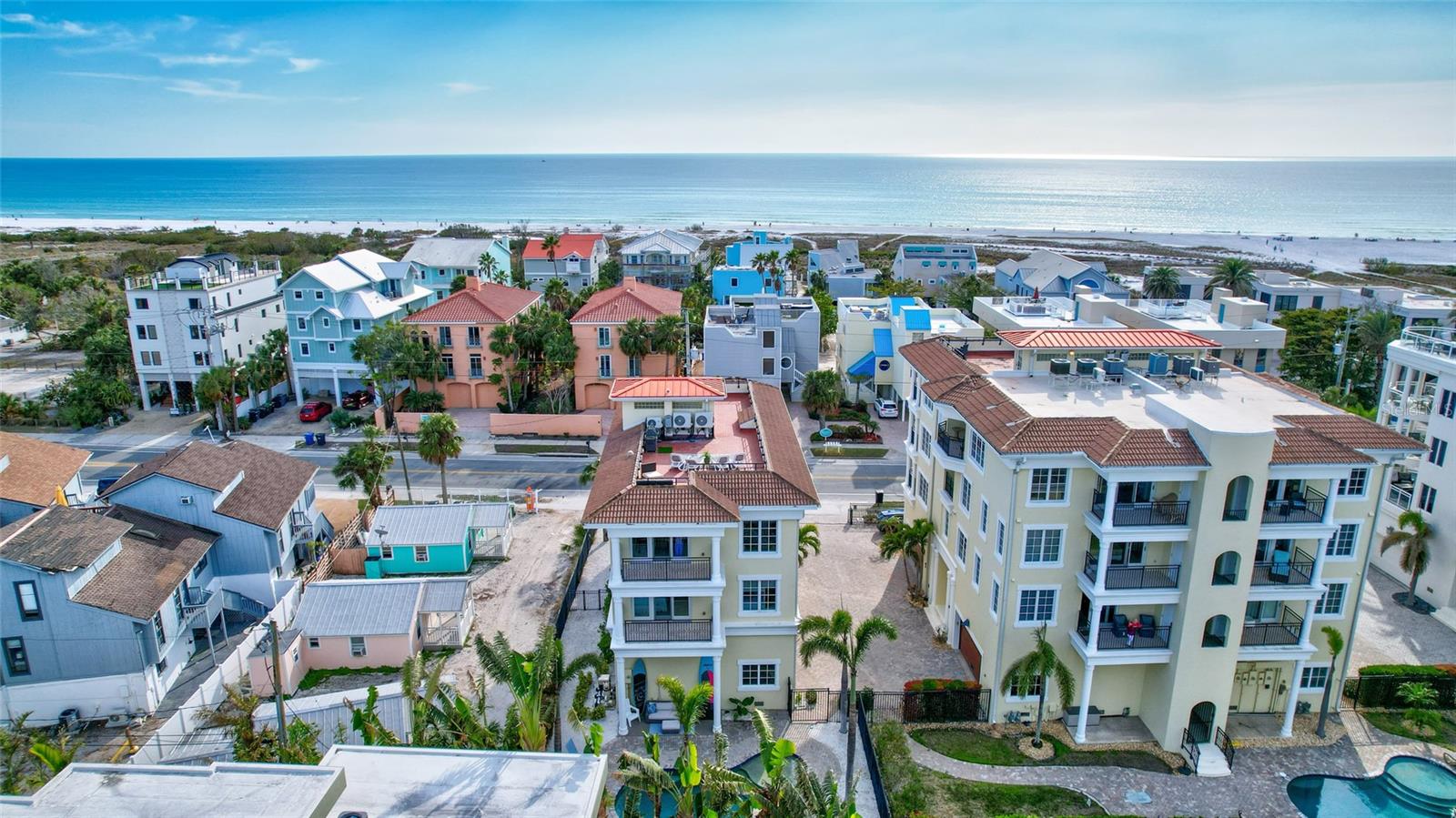 317 BEACH RD