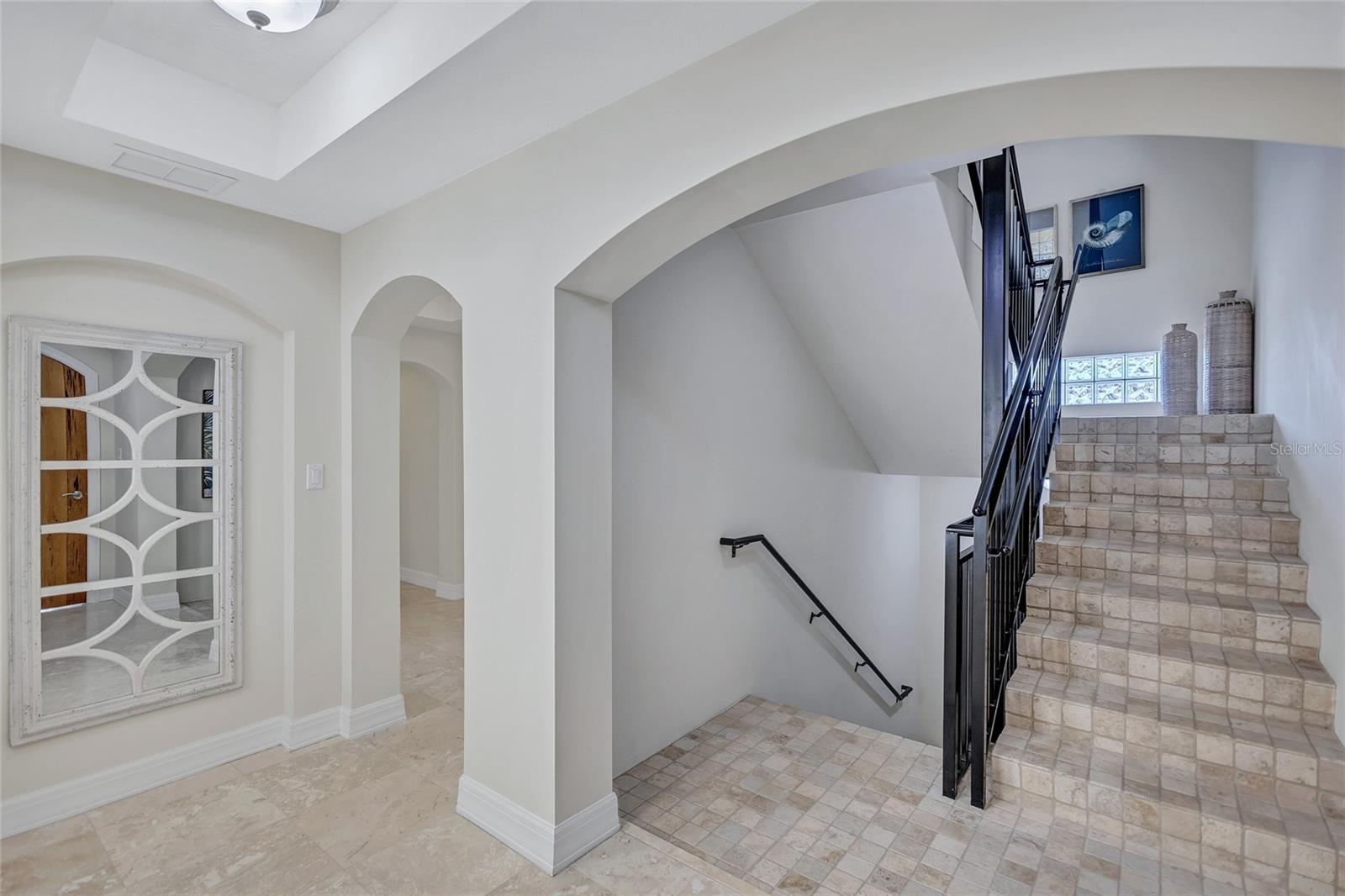 317 BEACH RD