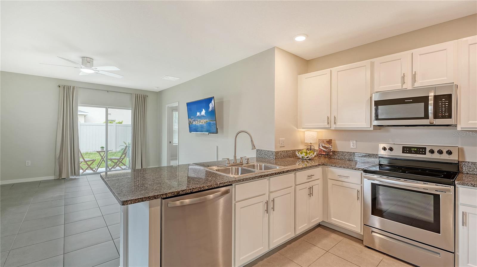 5905 SILVER SAGE WAY