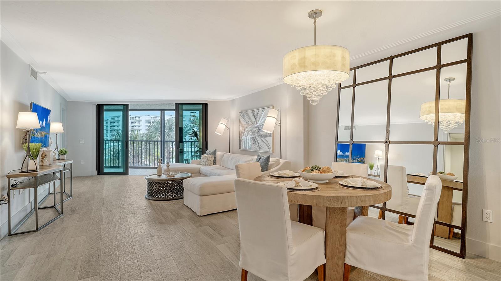 5880 MIDNIGHT PASS RD #403