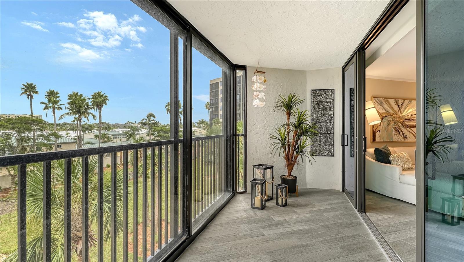 5880 MIDNIGHT PASS RD #403