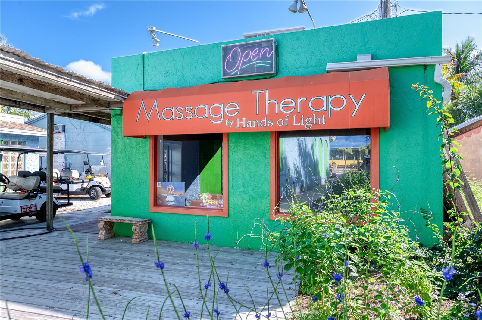 20 WHISPERING SANDS DR #1205