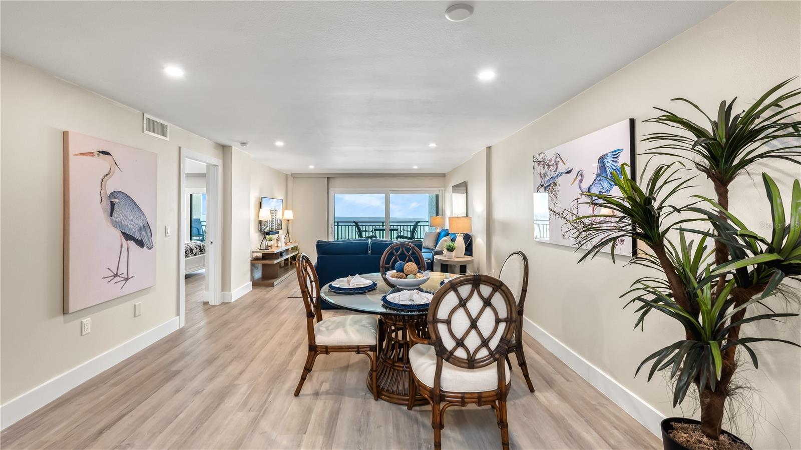 20 WHISPERING SANDS DR #1205