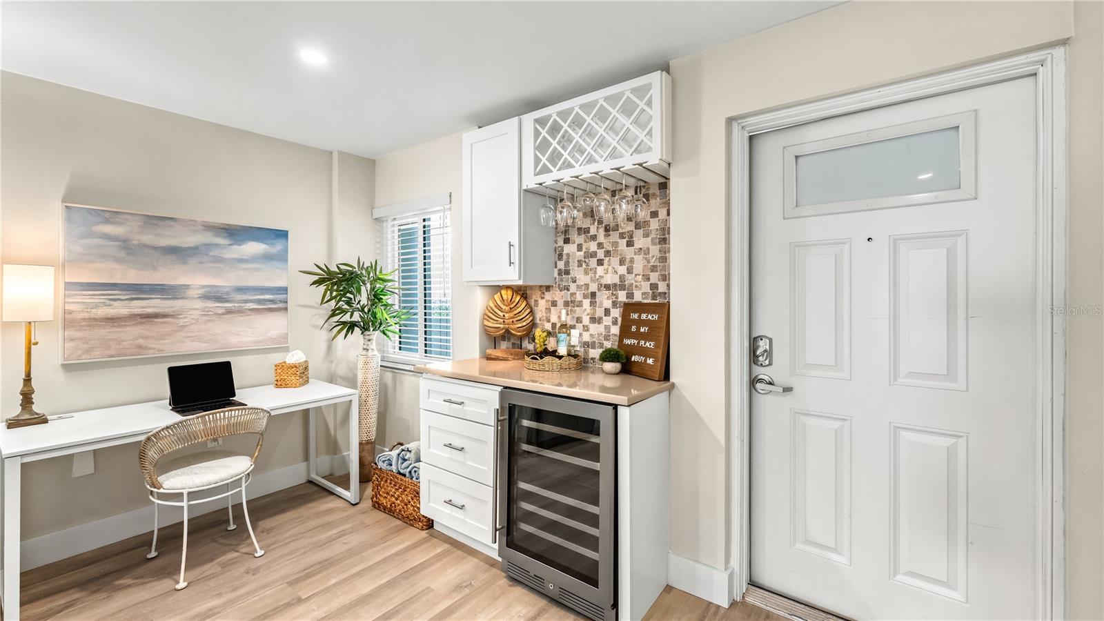 20 WHISPERING SANDS DR #1205