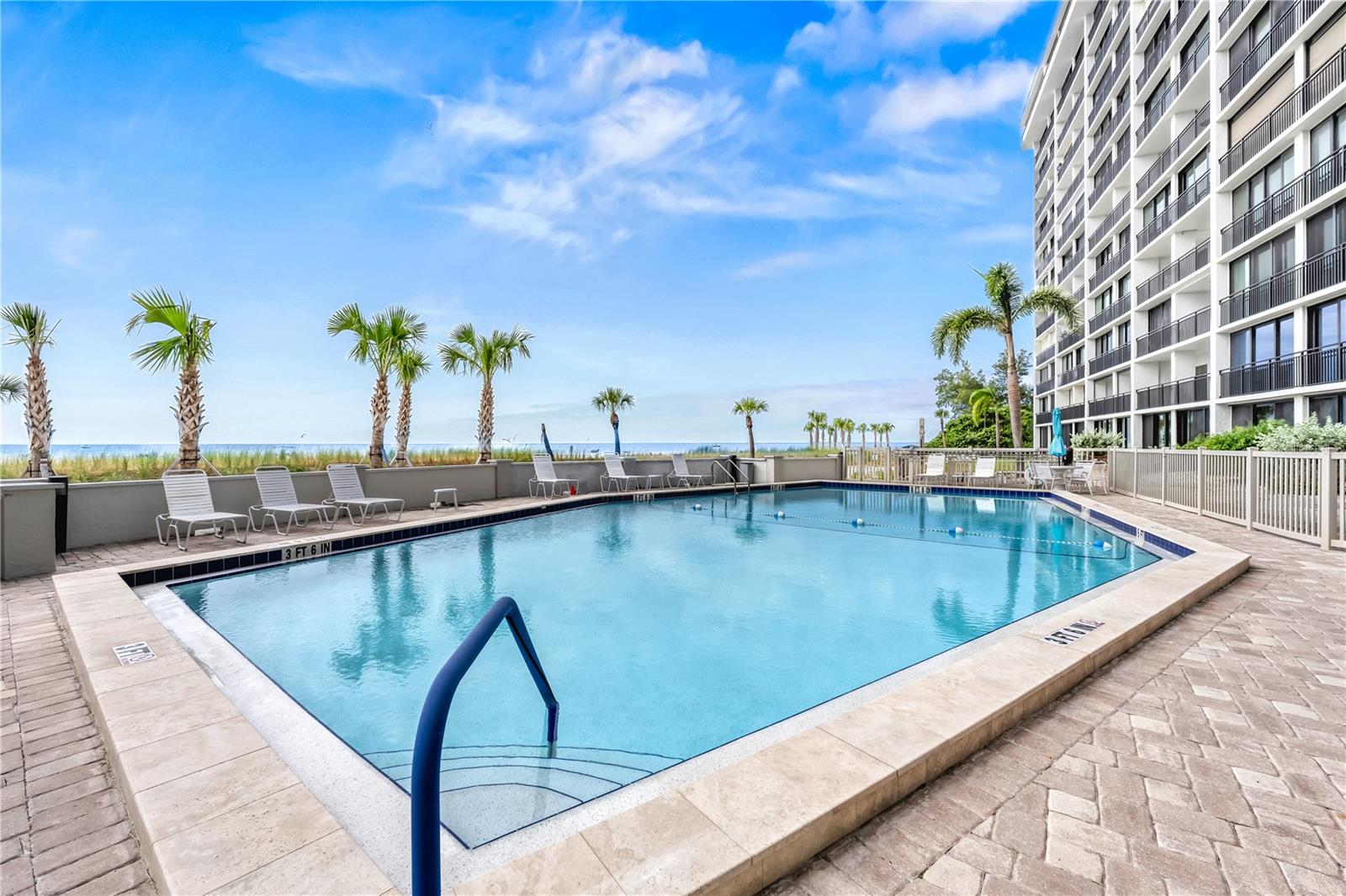 20 WHISPERING SANDS DR #1205