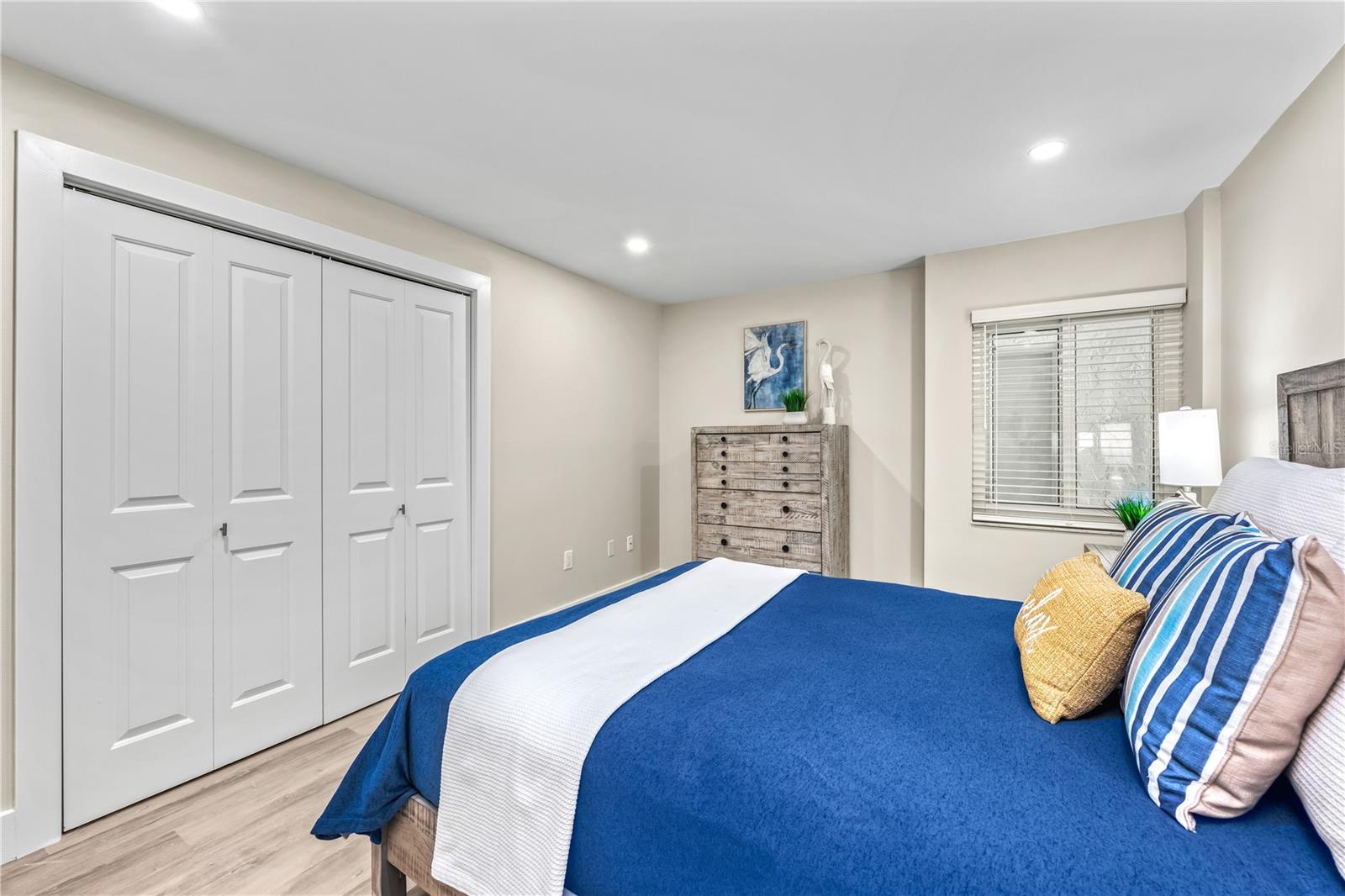 20 WHISPERING SANDS DR #1205