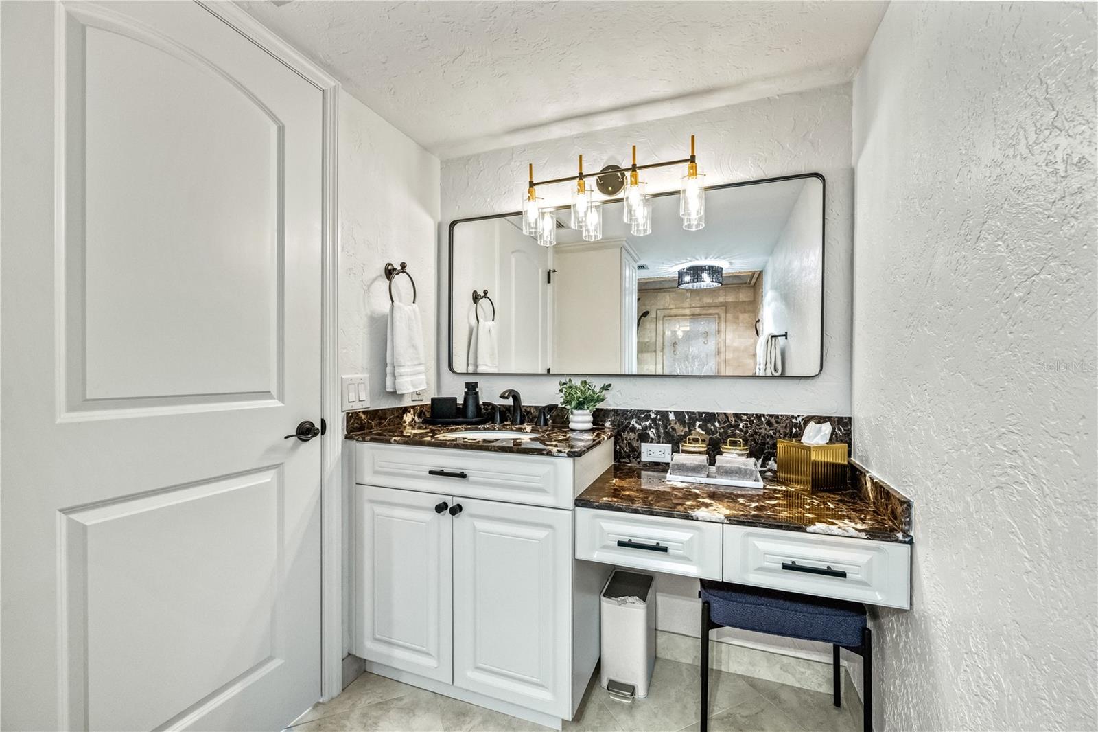 5880 MIDNIGHT PASS RD #210