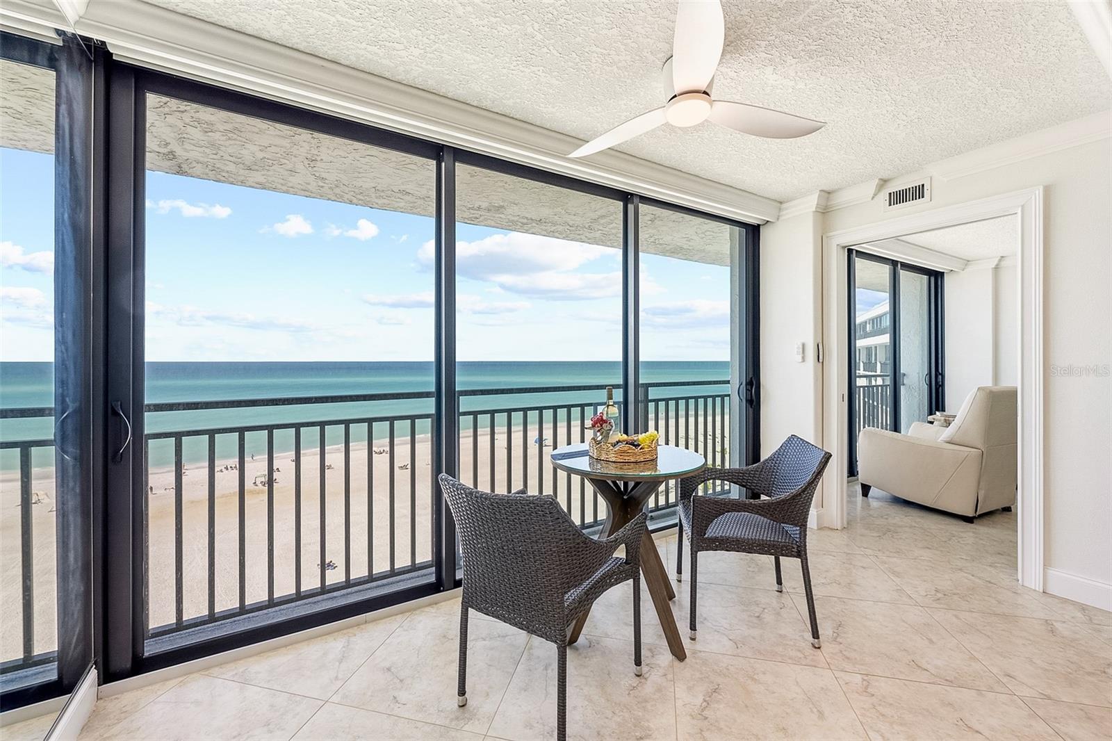 20 WHISPERING SANDS DR #1102