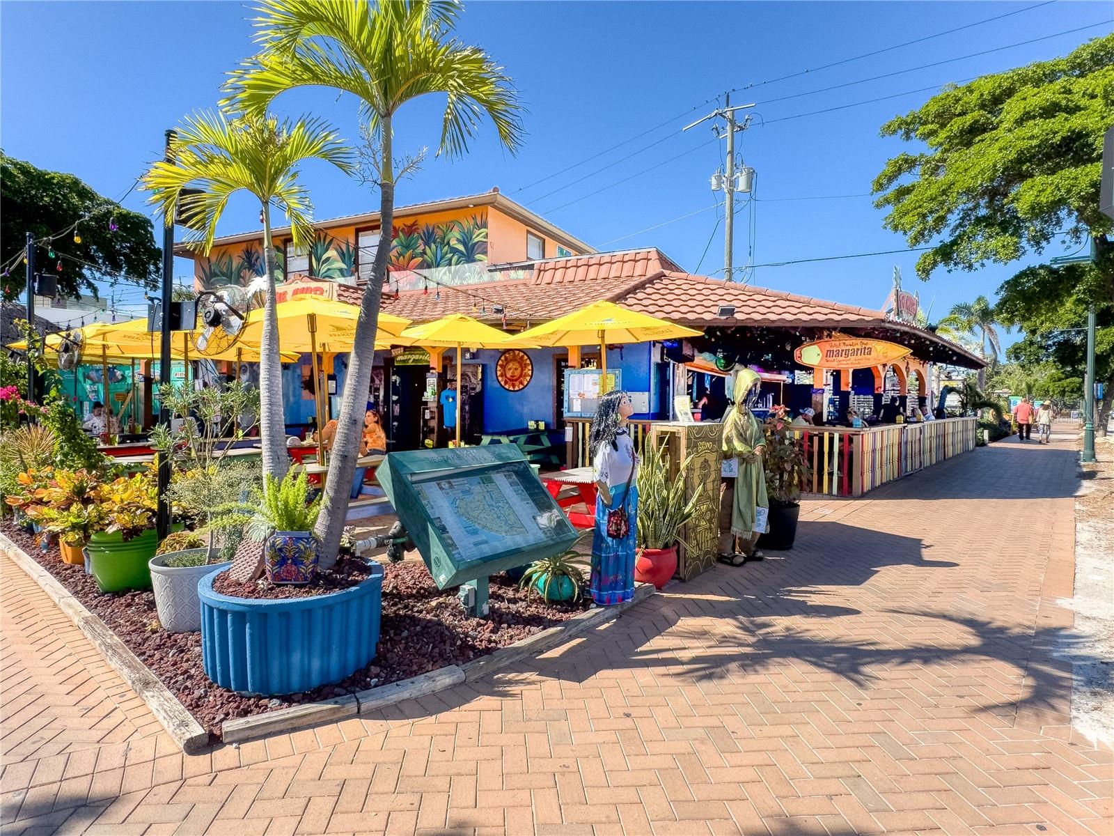 20 WHISPERING SANDS DR #1102