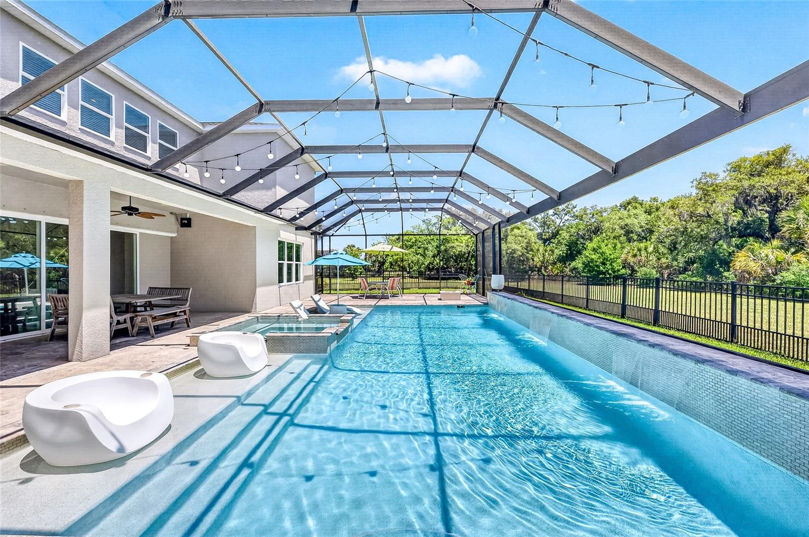 5835 PALMER RANCH PKWY