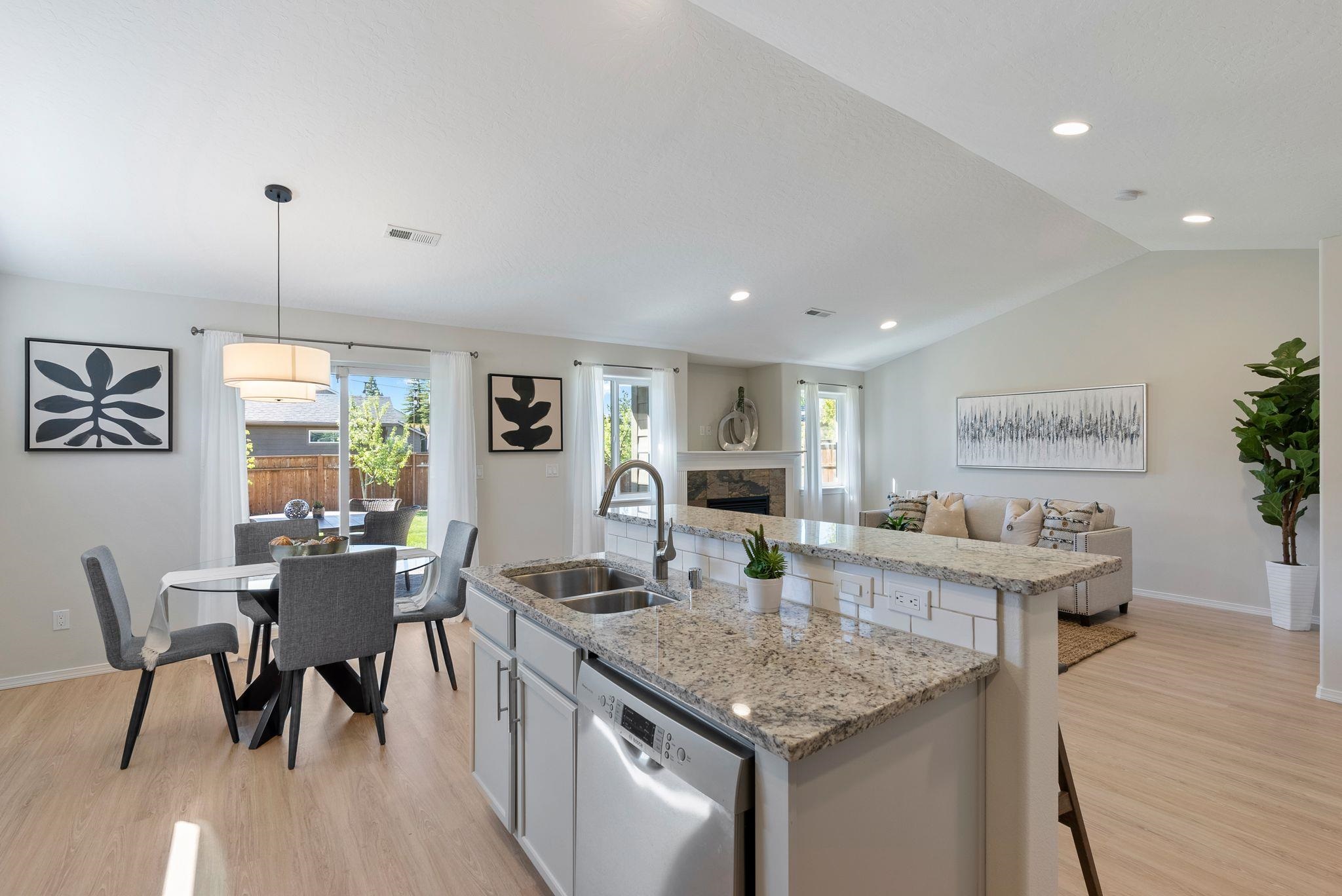 6824 S Granite Hills St