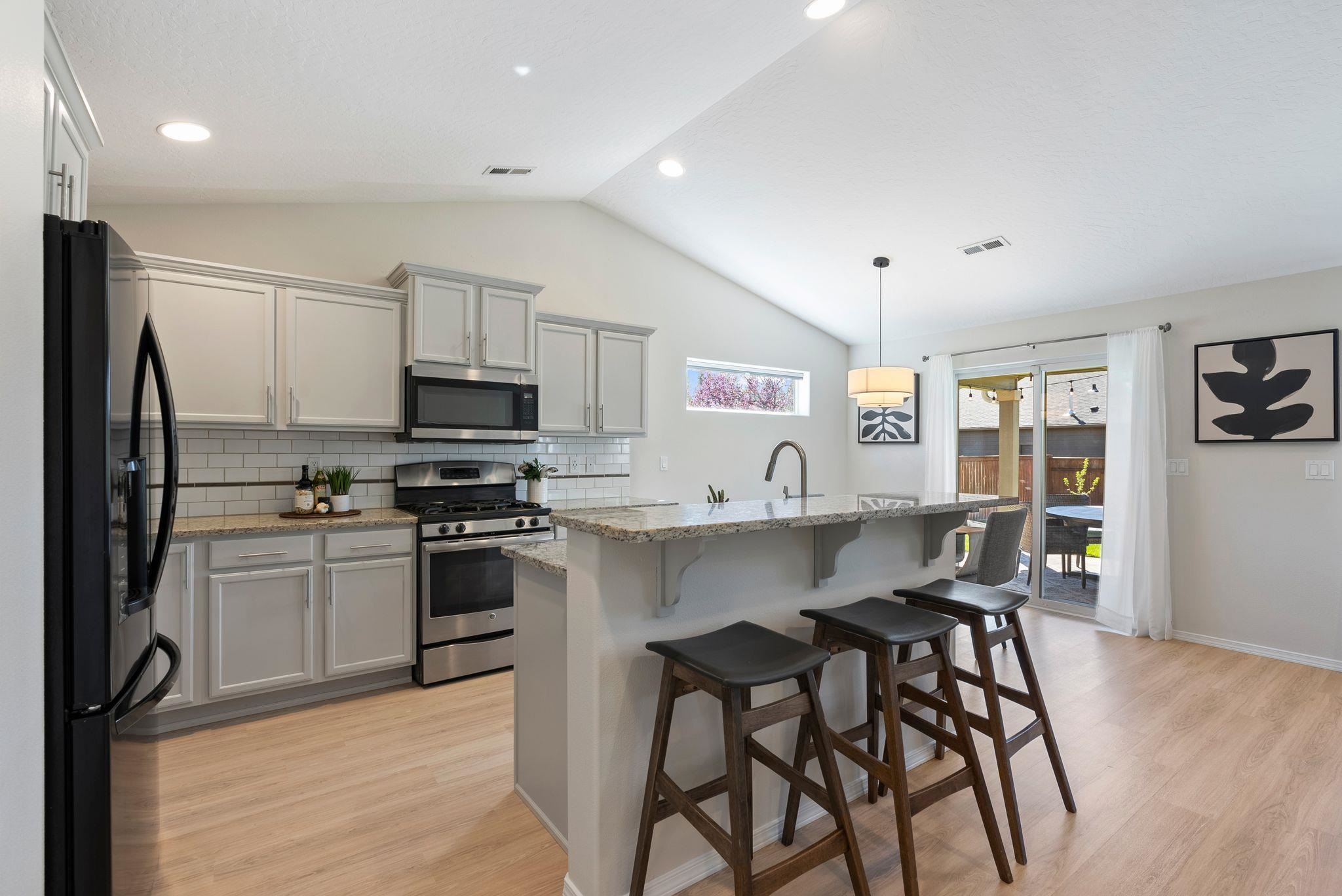 6824 S Granite Hills St