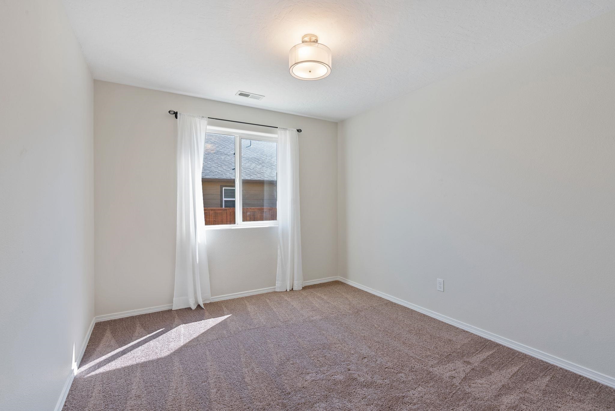 6824 S Granite Hills St