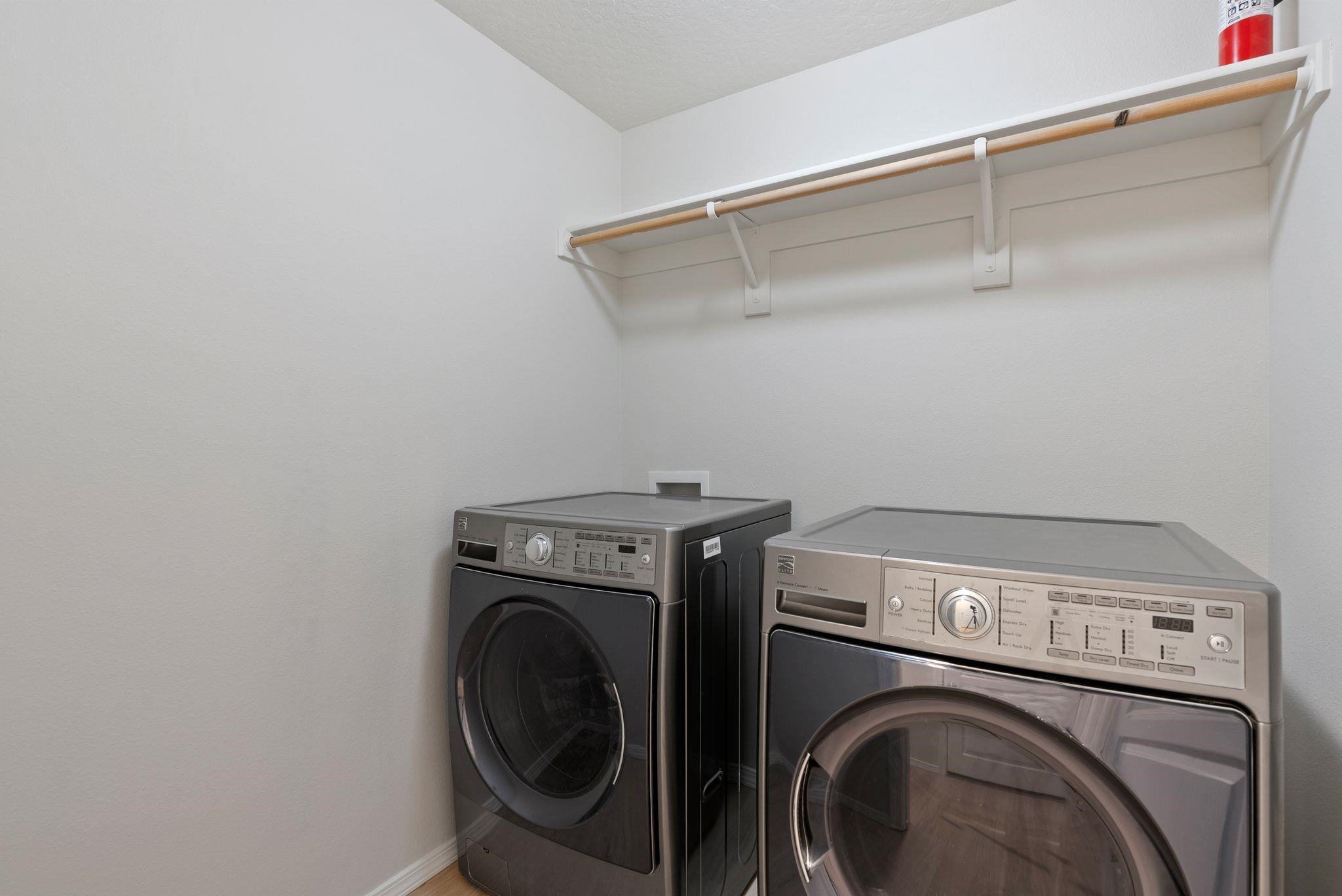 6824 S Granite Hills St