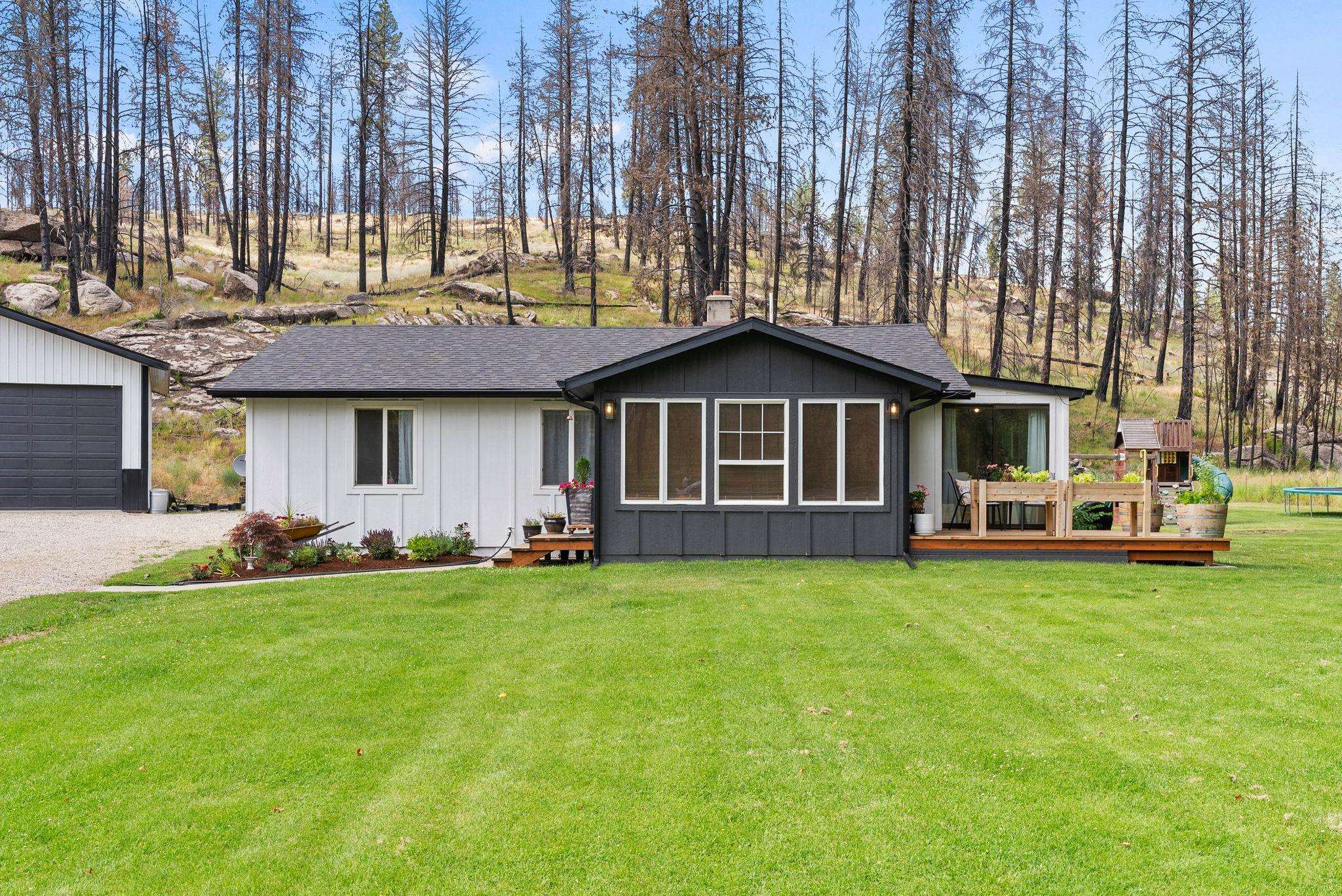 14313 E Blanchard Rd