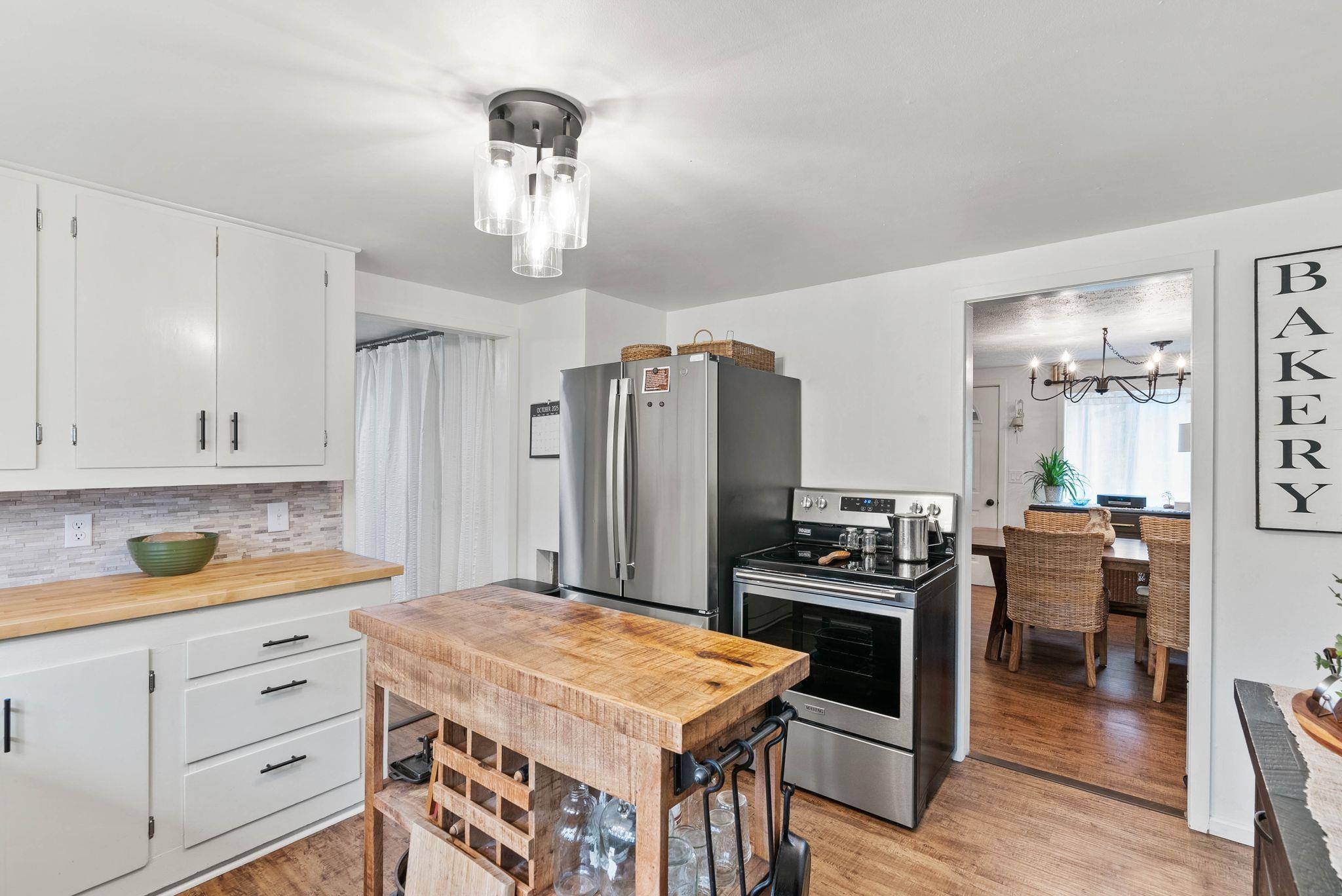 14313 E Blanchard Rd