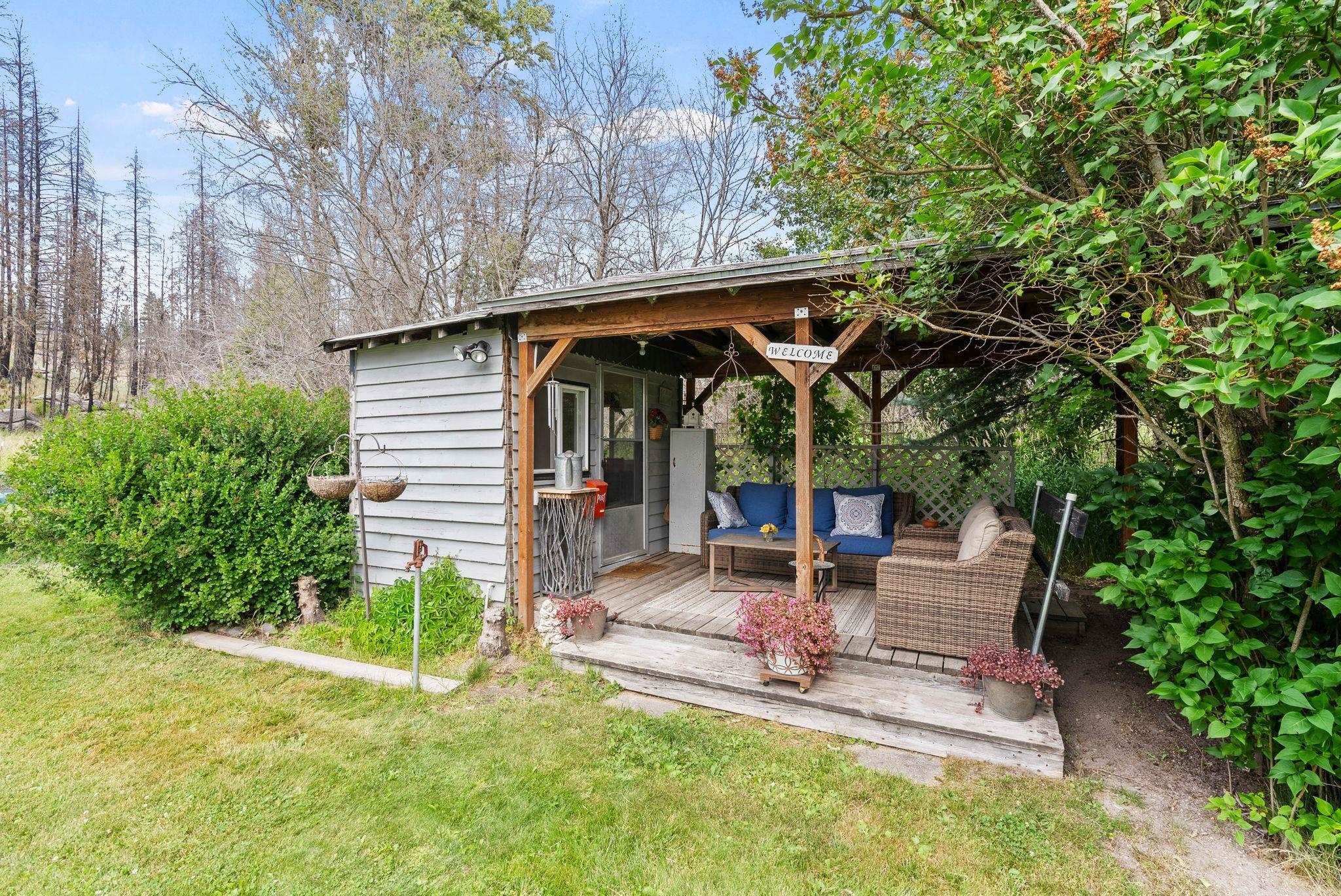 14313 E Blanchard Rd