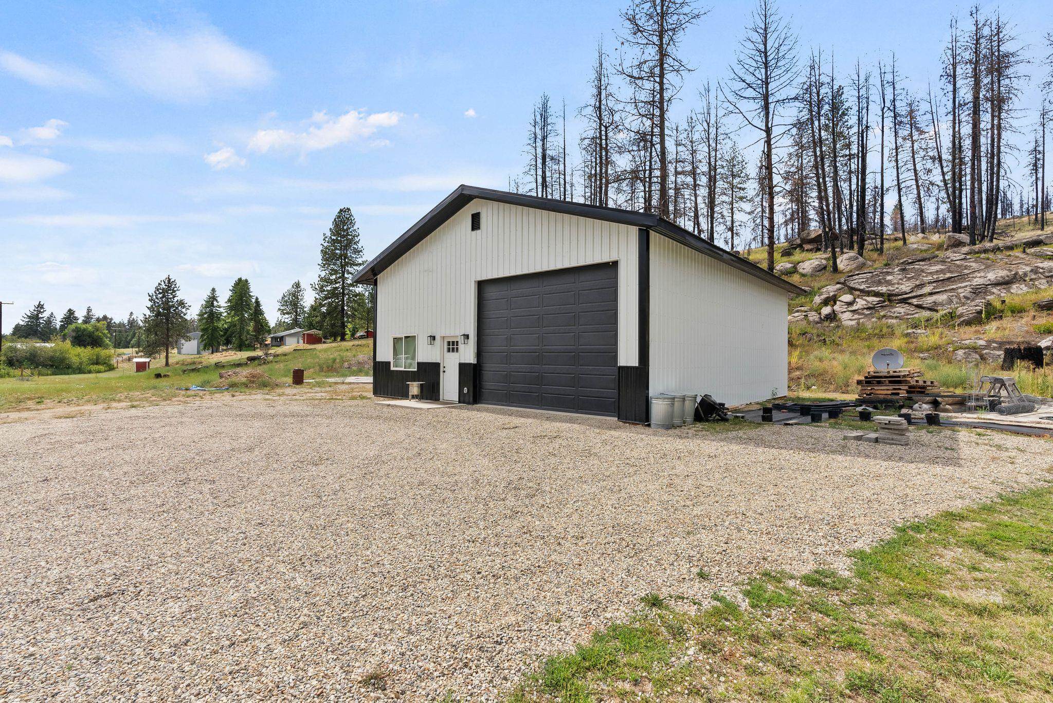 14313 E Blanchard Rd