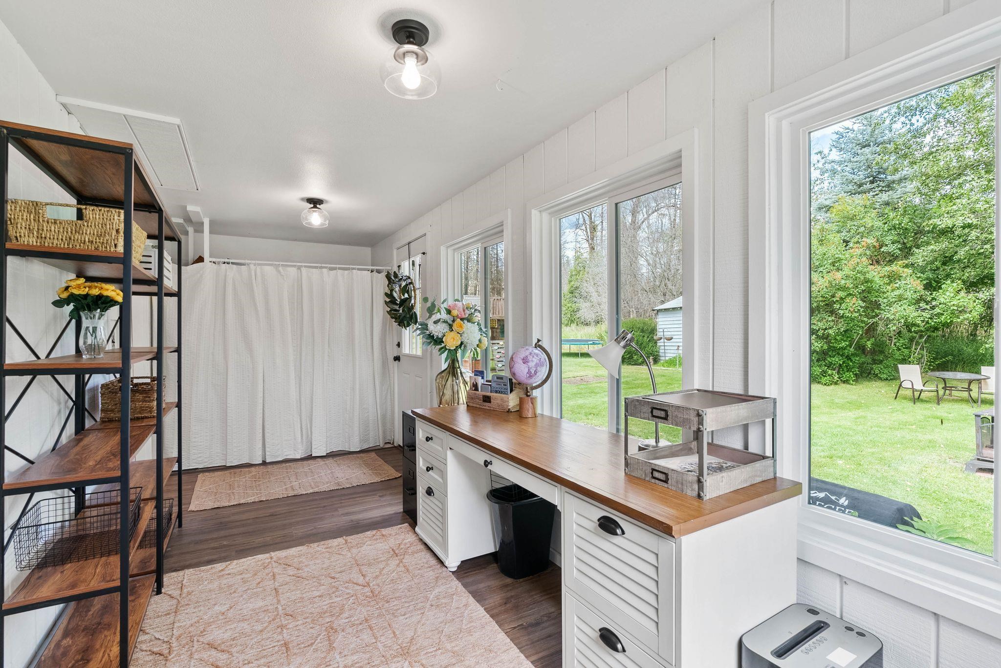 14313 E Blanchard Rd