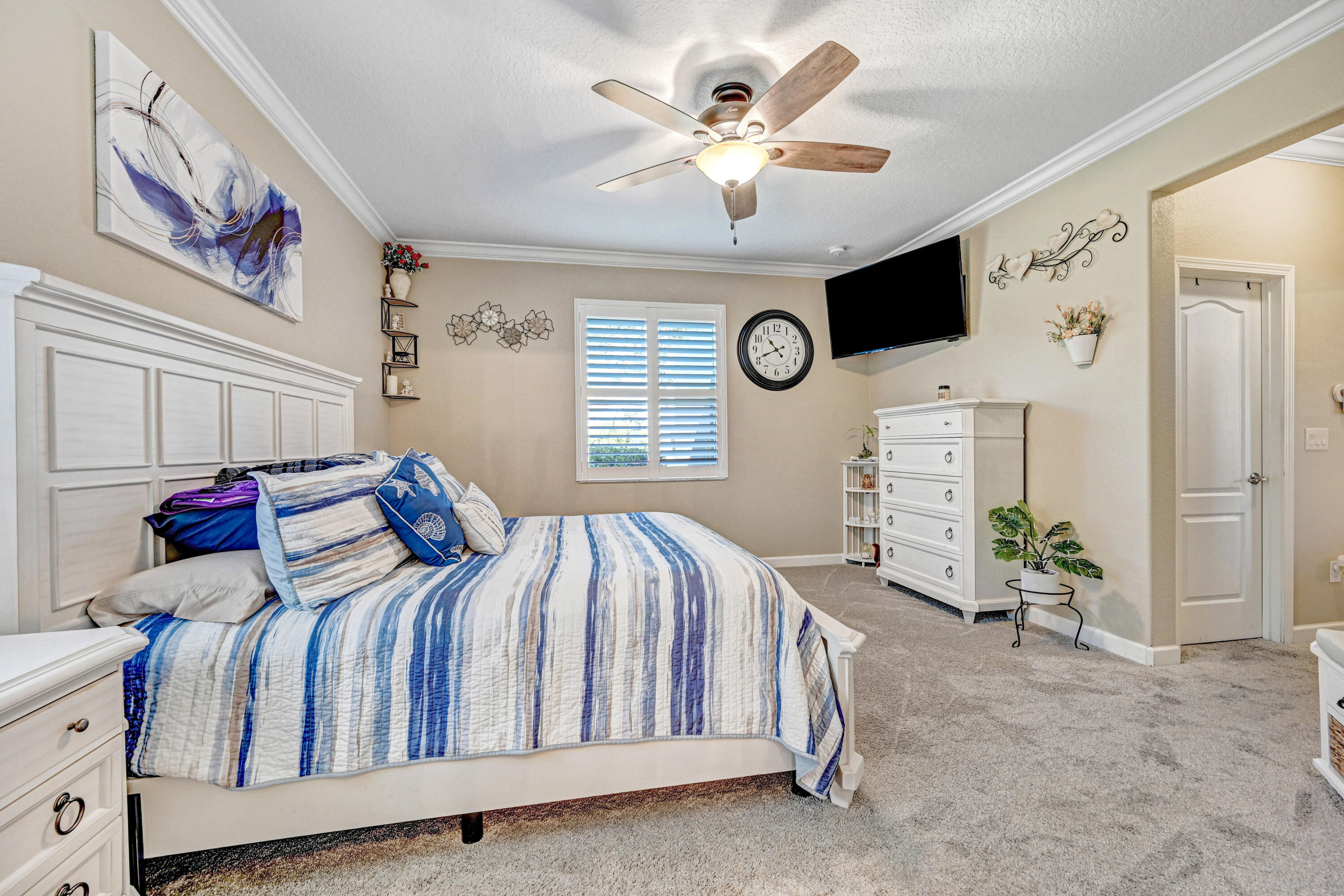 6428 Van Ness Drive