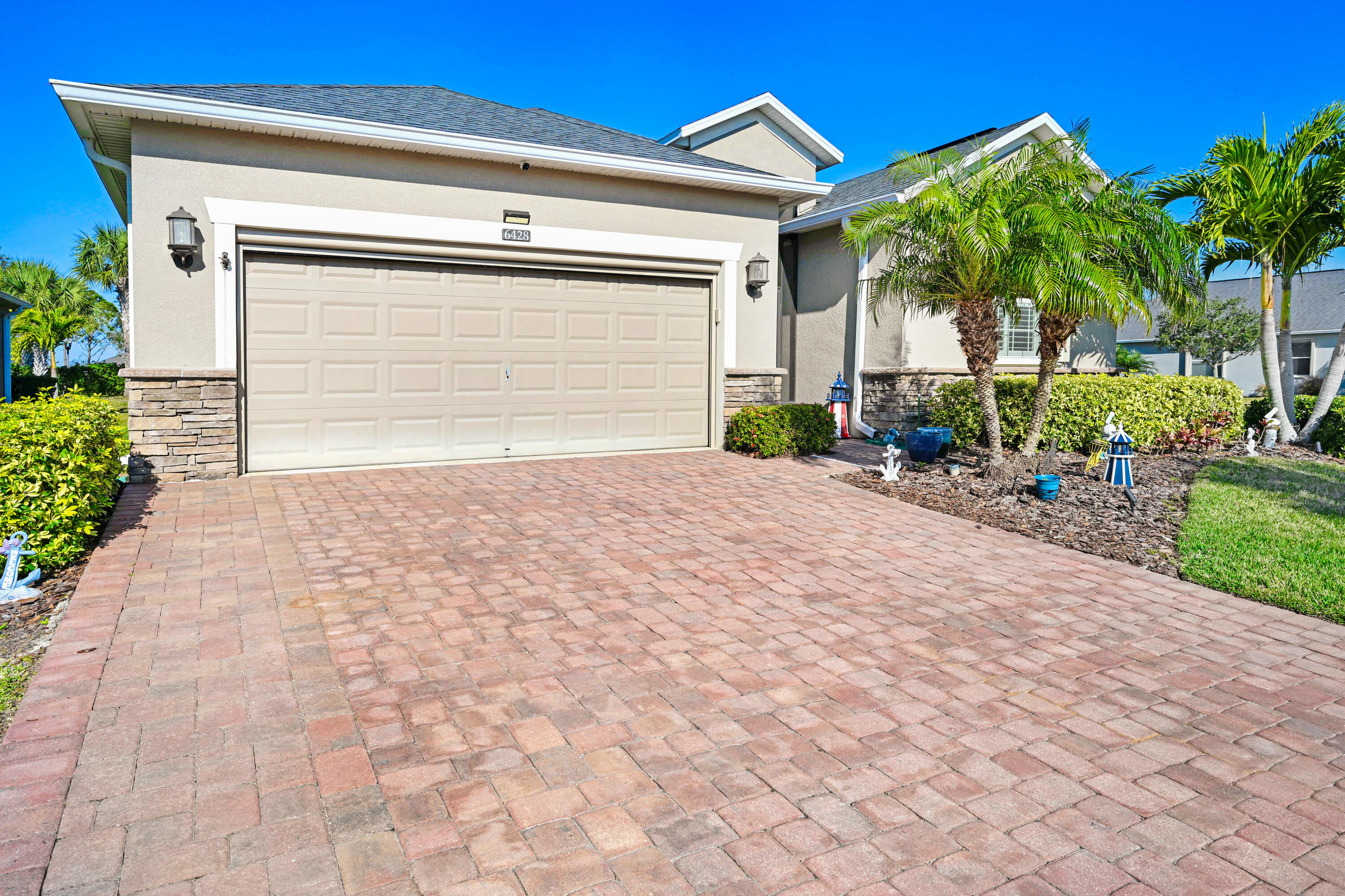 6428 Van Ness Drive