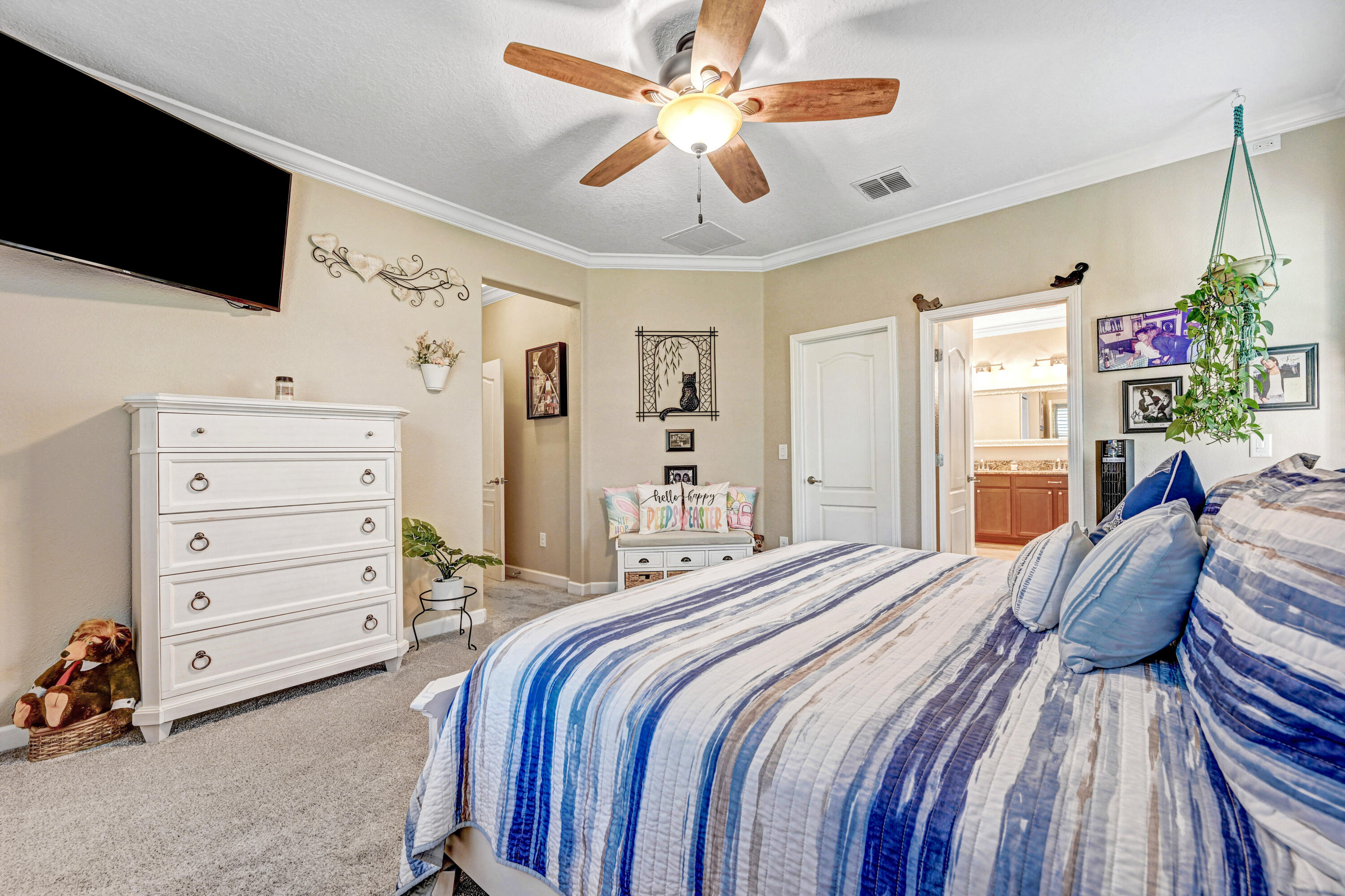 6428 Van Ness Drive