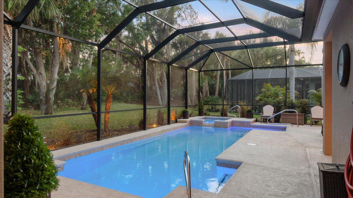 1661 Admiralty Boulevard