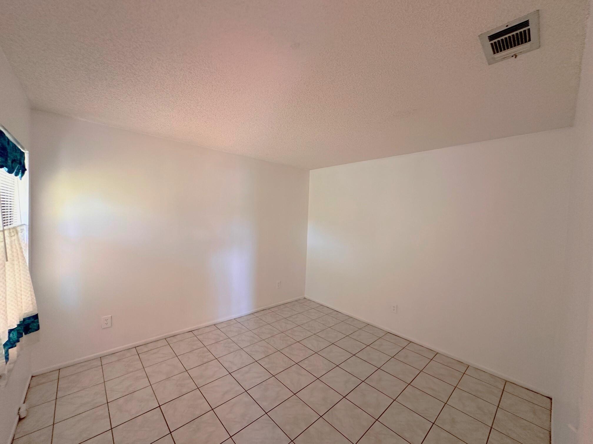 1450 Sheafe Avenue NE, 110