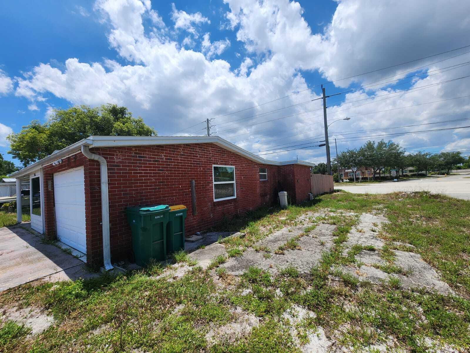 2695 Sadler Lane