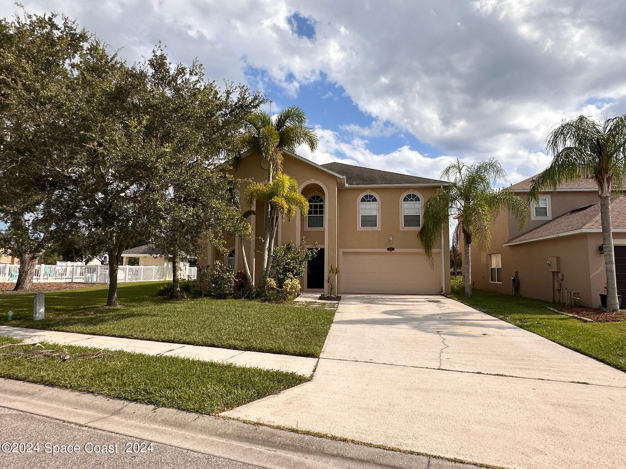 2259 Maeve Circle