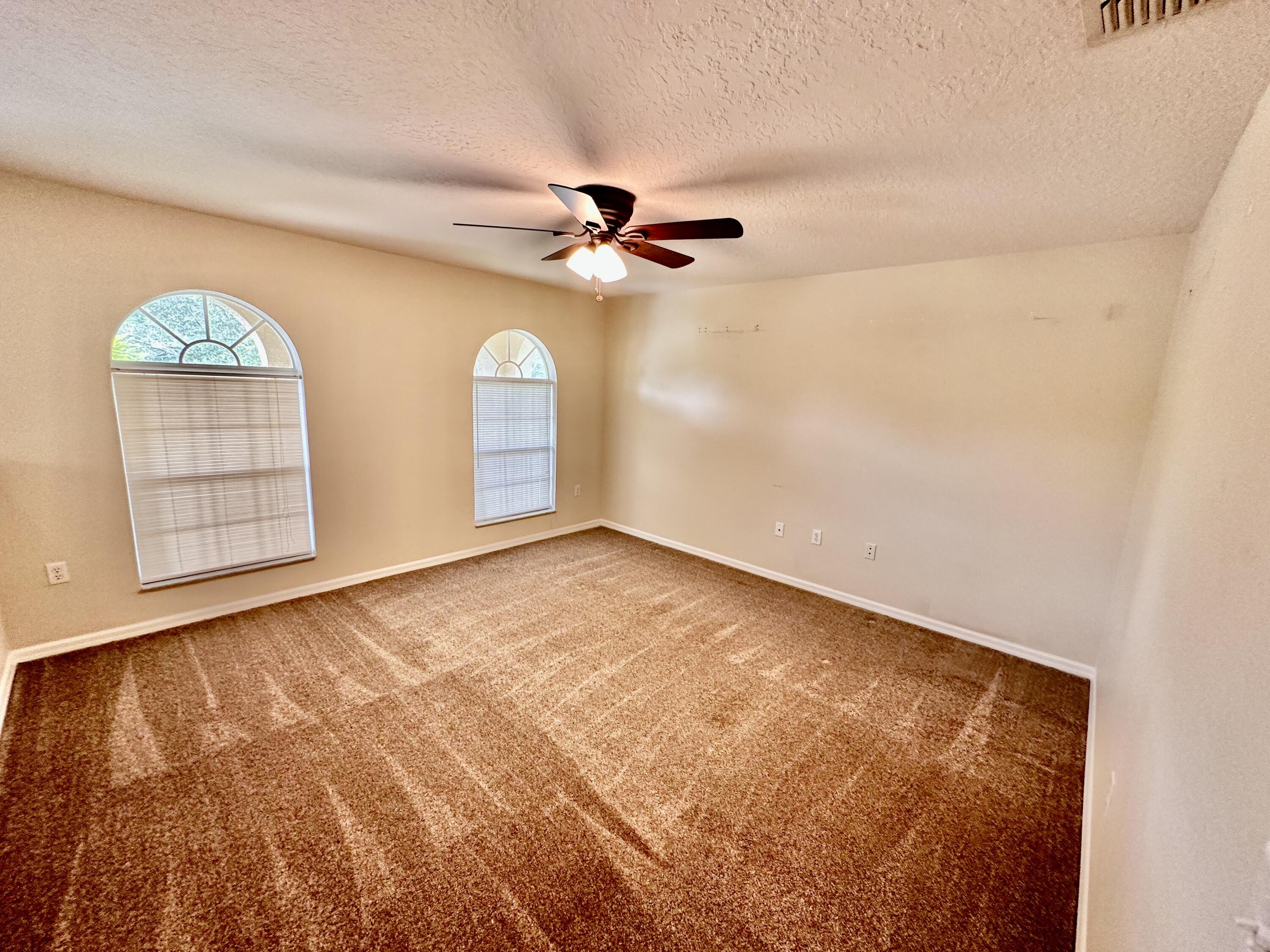 2259 Maeve Circle