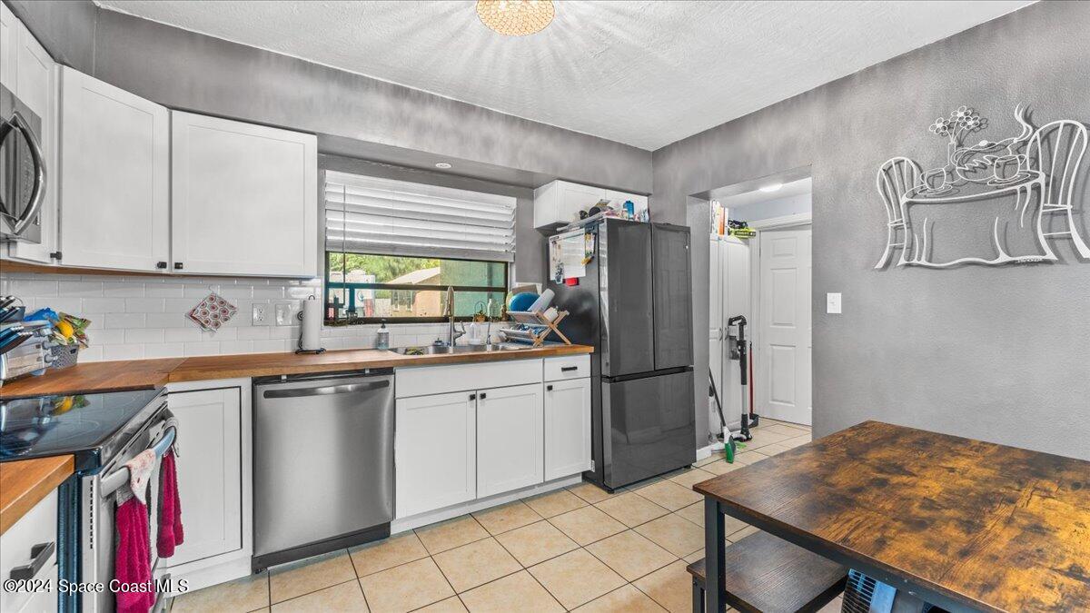 1610 Norman Drive