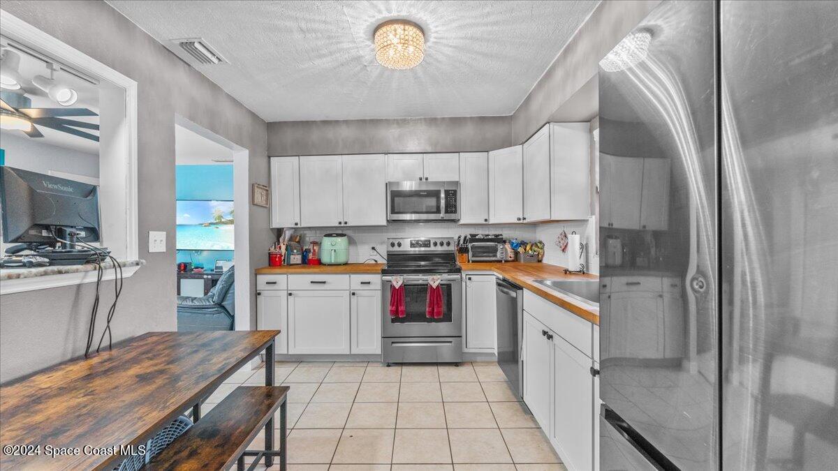1610 Norman Drive