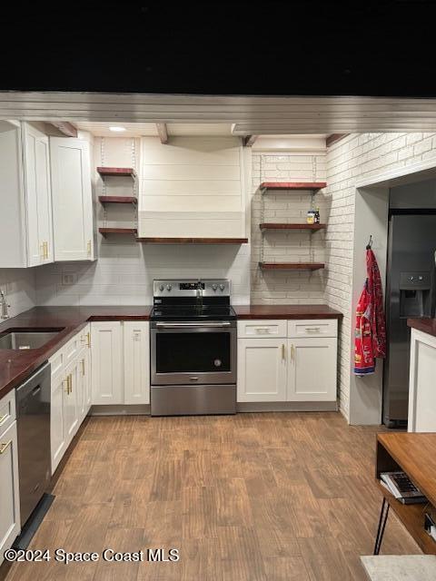 1055 Julia Drive