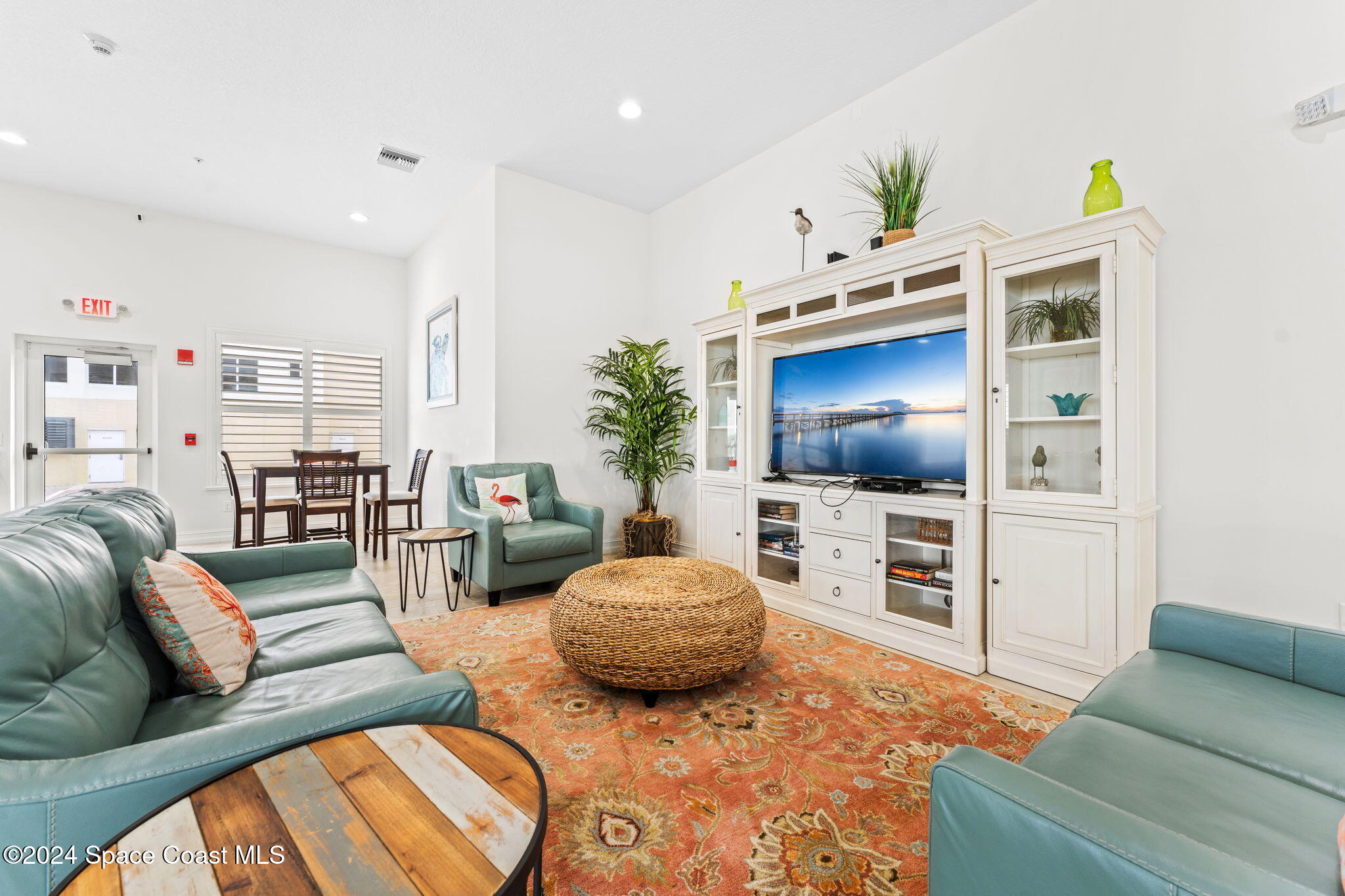 1025 Highway A1a, 202