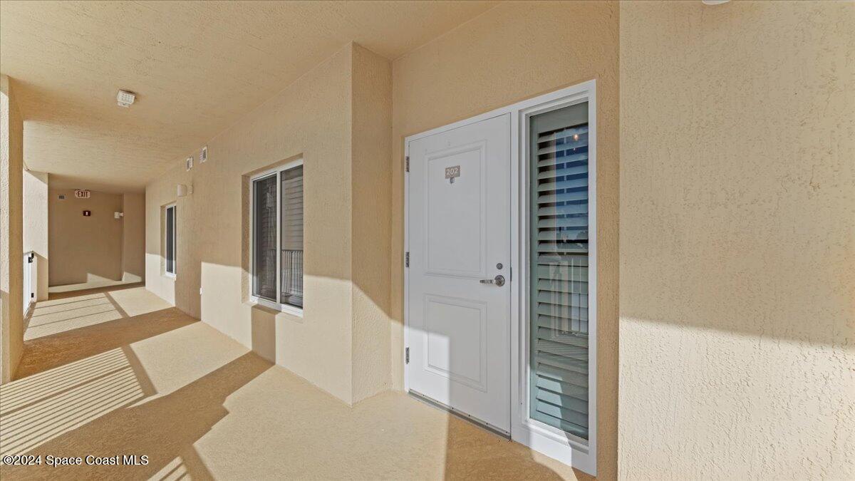 1025 Highway A1a, 202