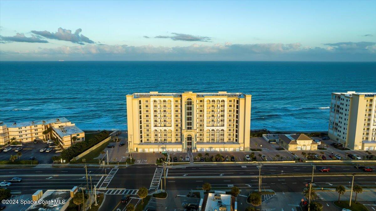 1025 Highway A1a, 202