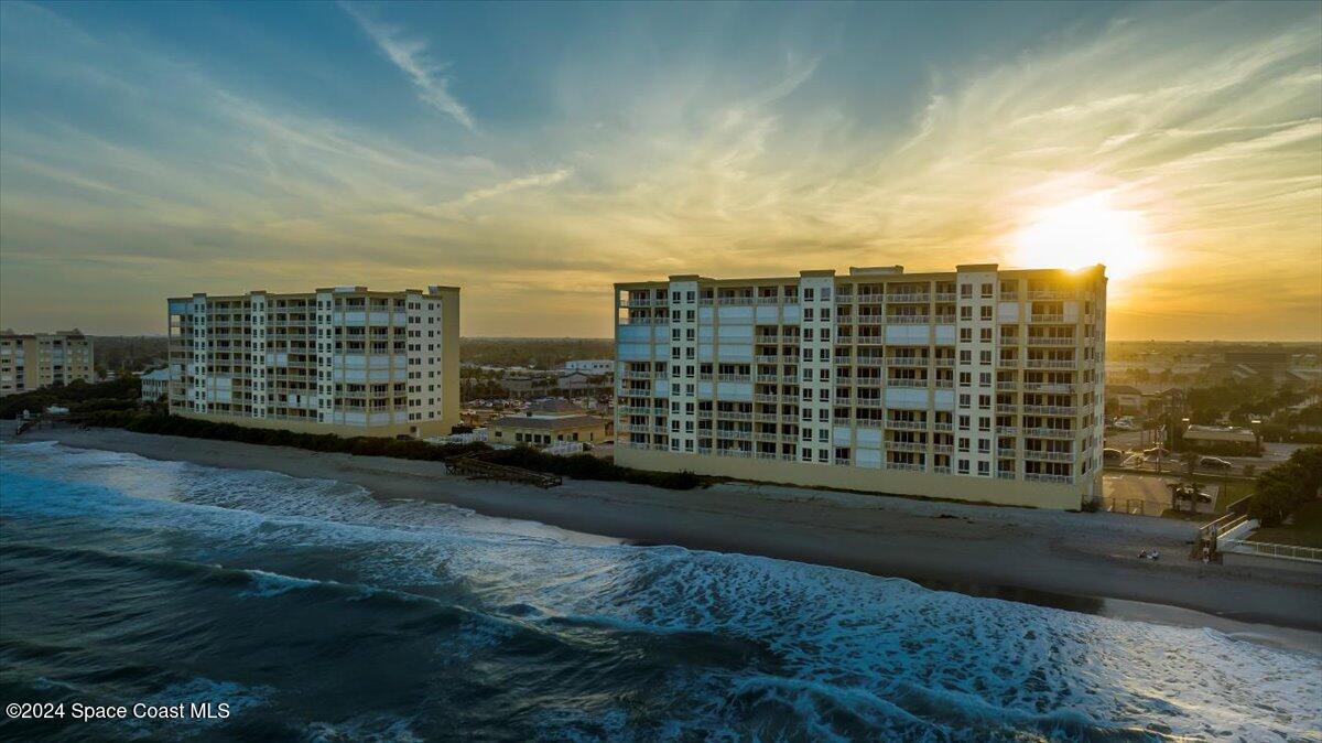 1025 Highway A1a, 202