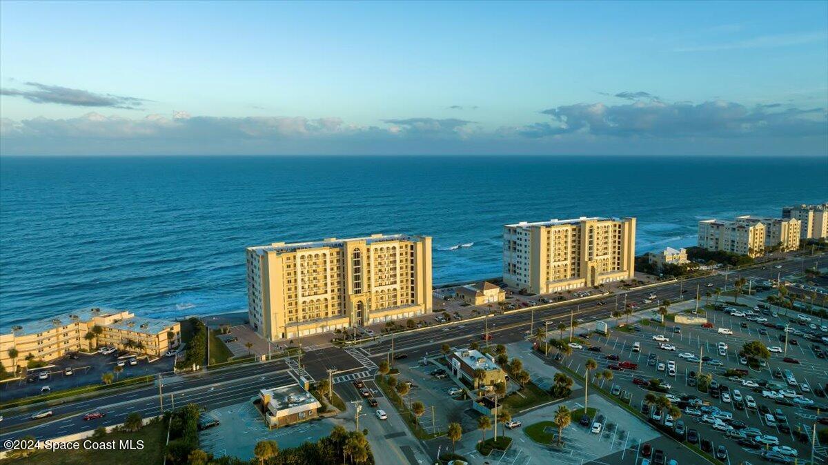 1025 Highway A1a, 202