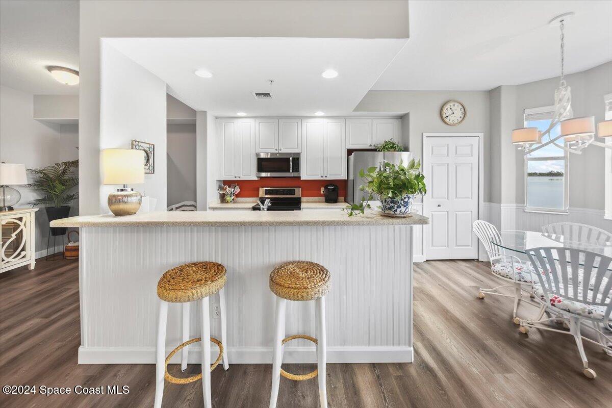 6848 Toland Drive, 106