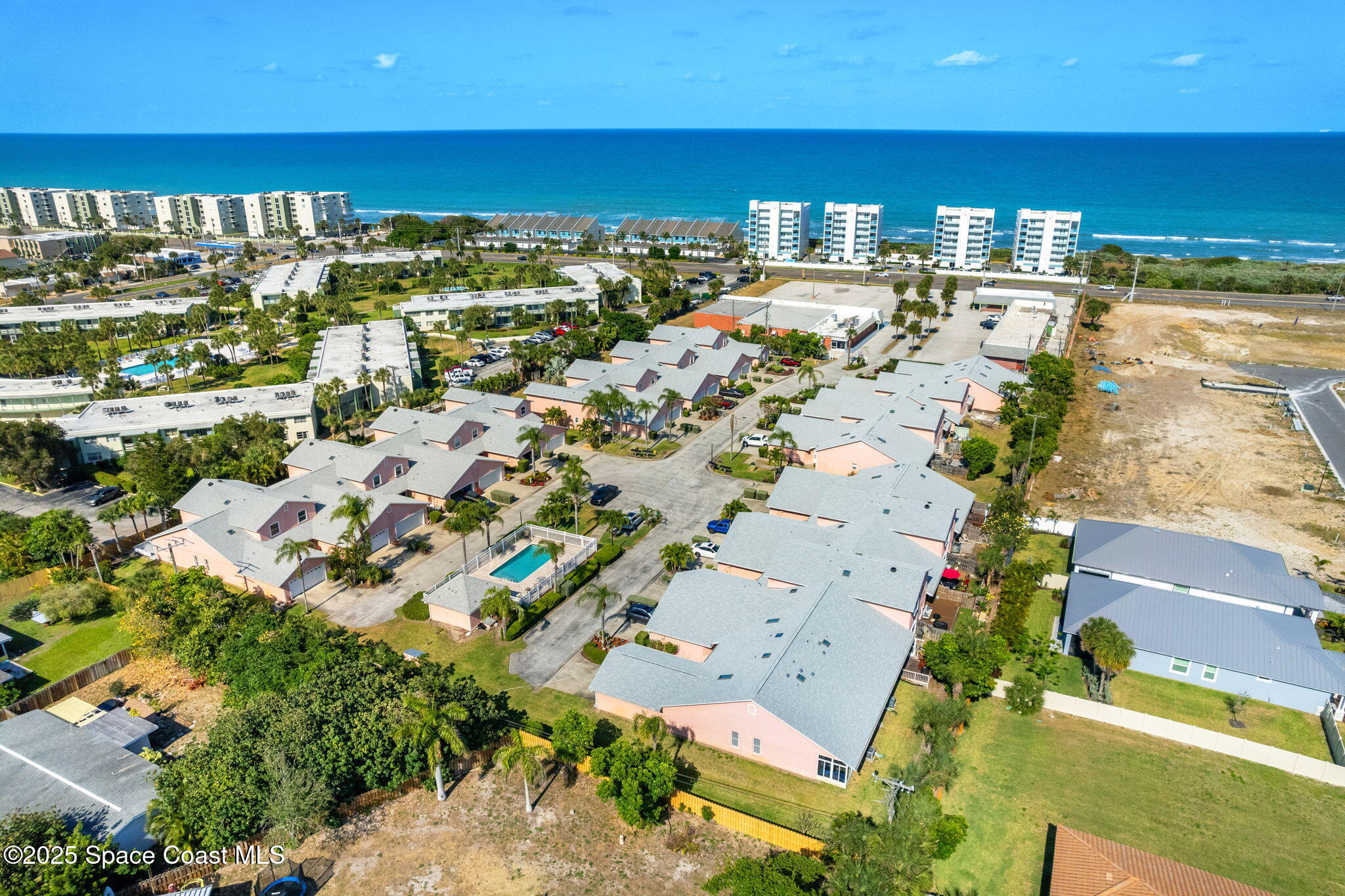 75 Coral Sea Way 12